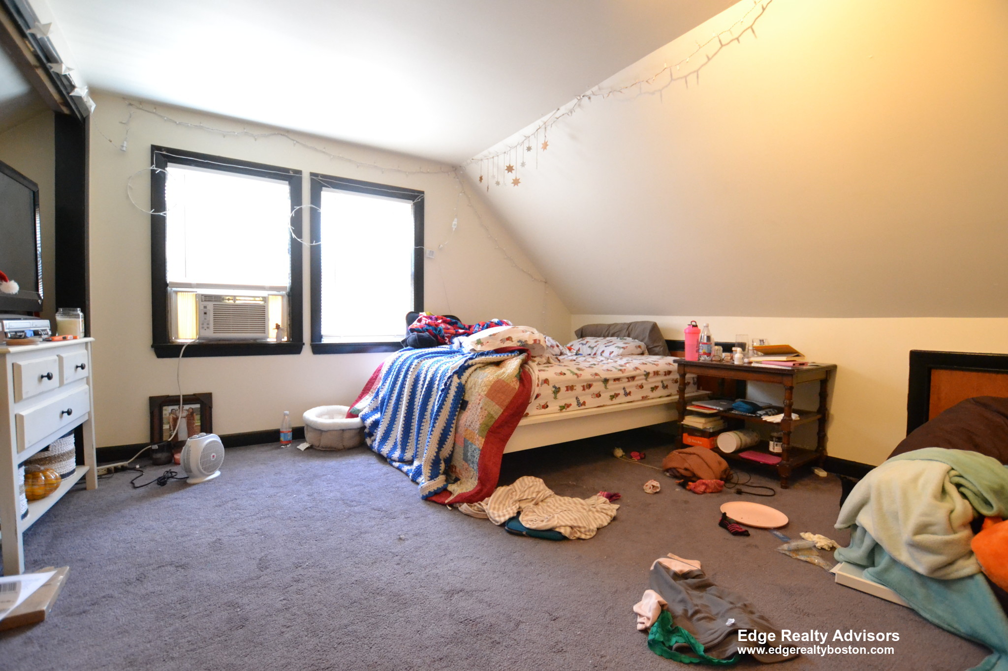 30 Falkland St, Brighton