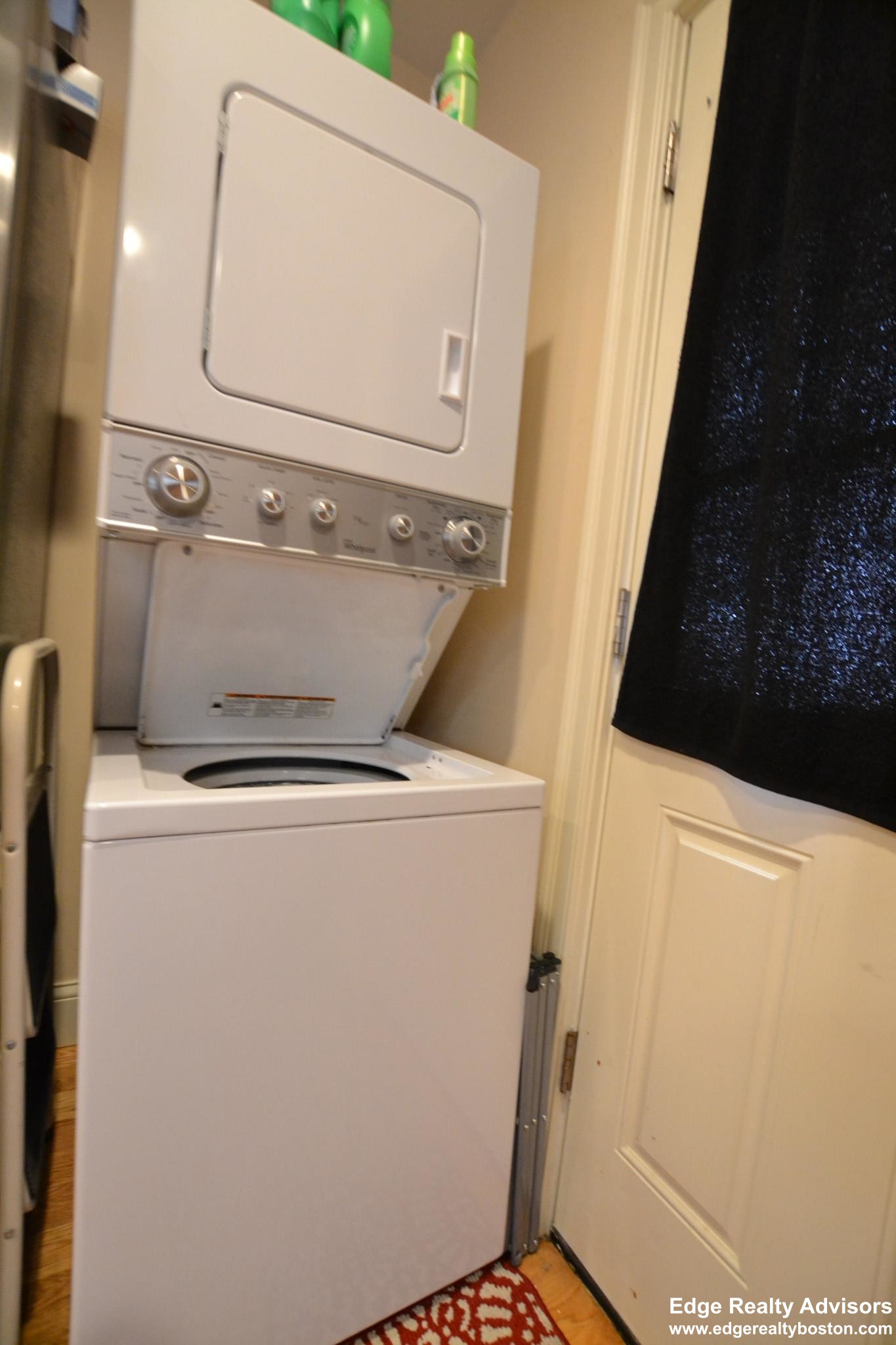 35 Pratt St, Allston