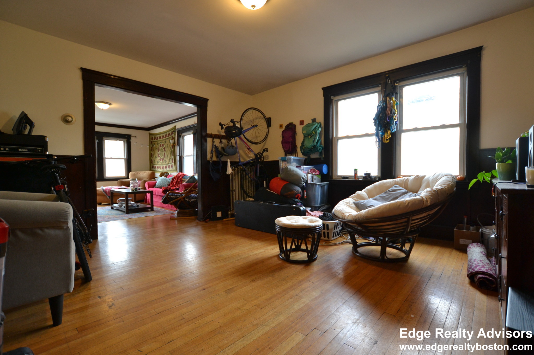 7 Dickinson Rd, Brighton