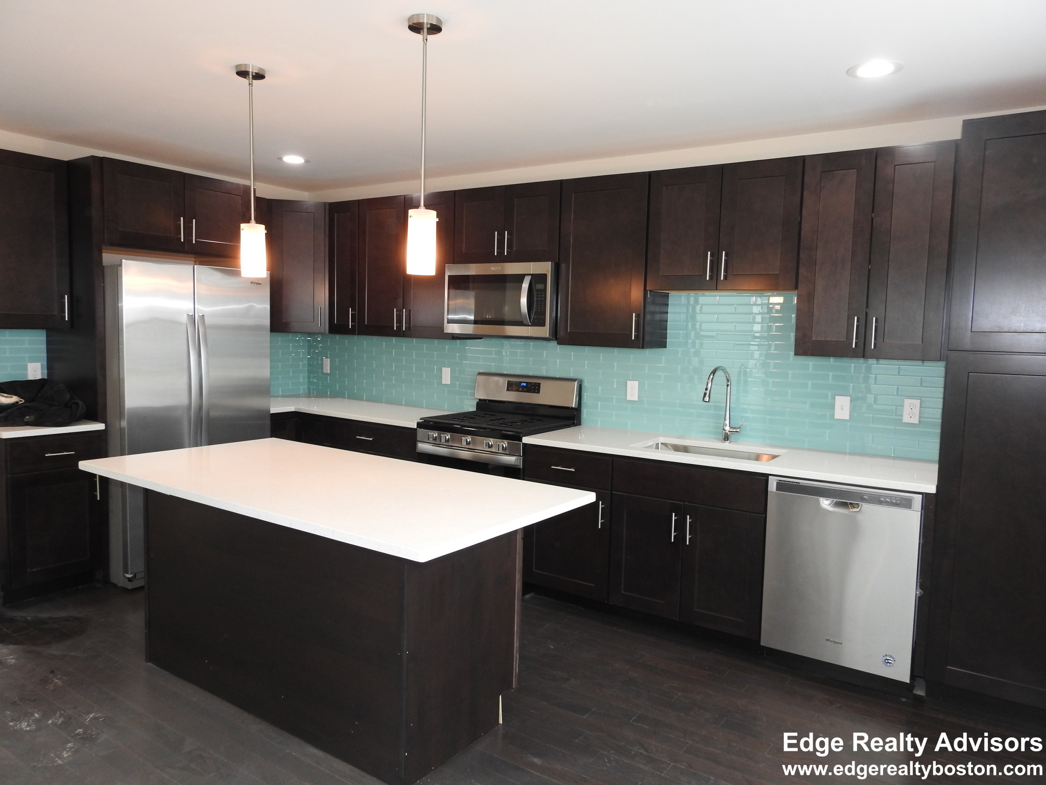 476 Fulton St, Medford Hillside