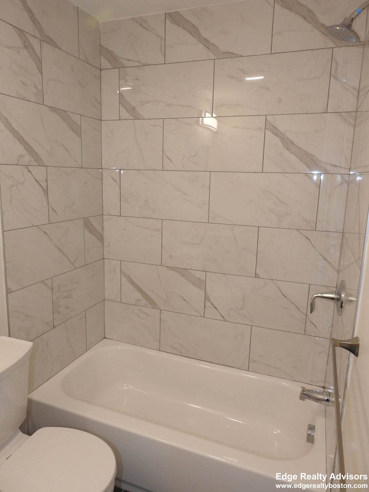 478 Fulton St, Medford Hillside