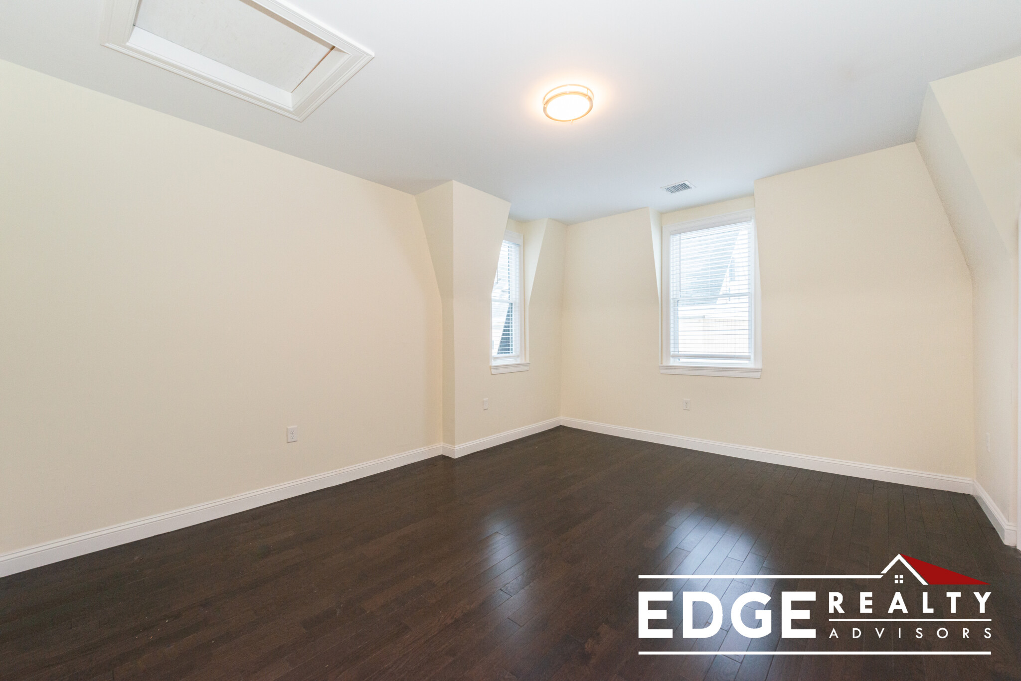 9 Marion St, Tufts University