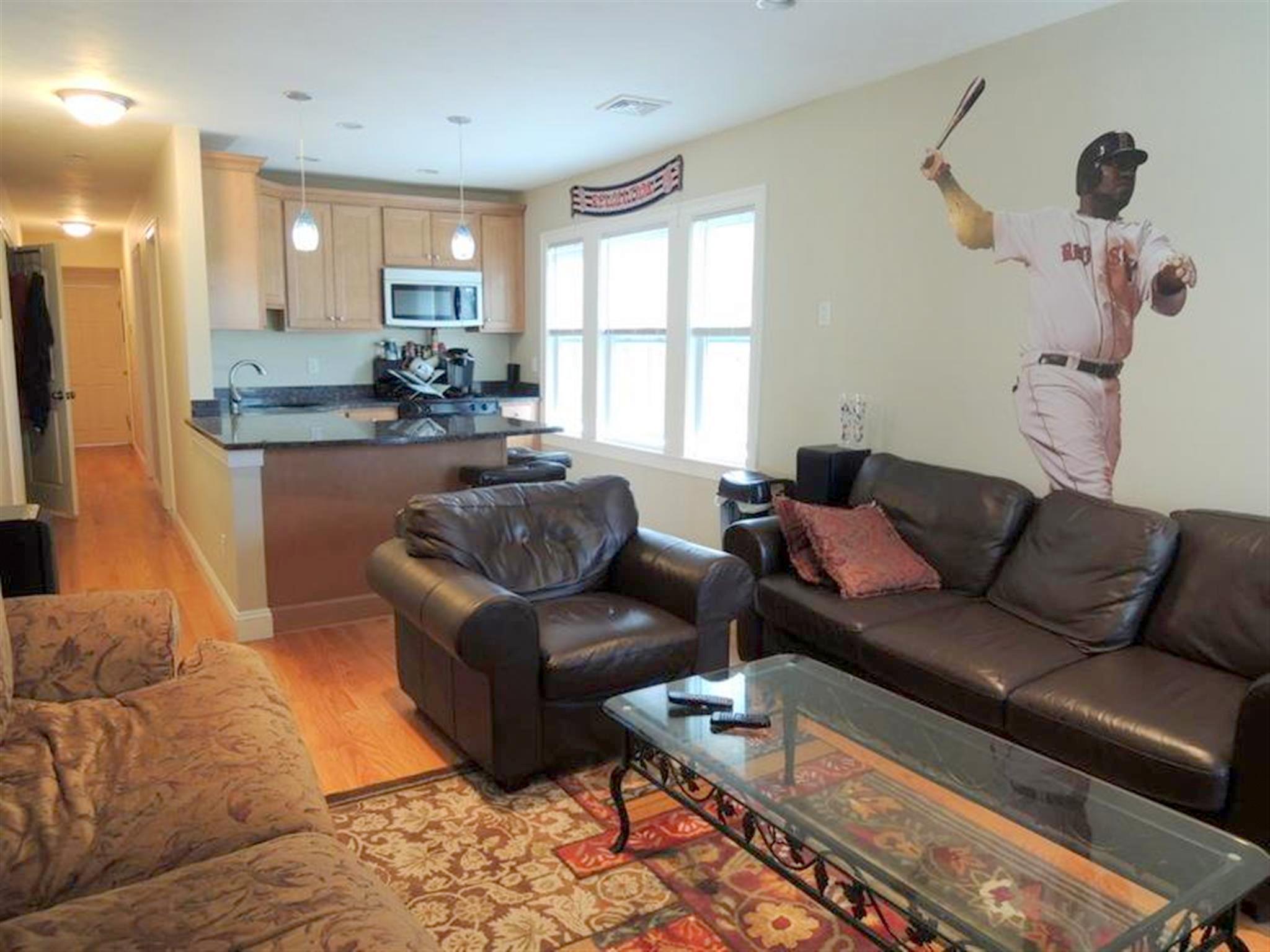 27 Fairfax St, Teele Square