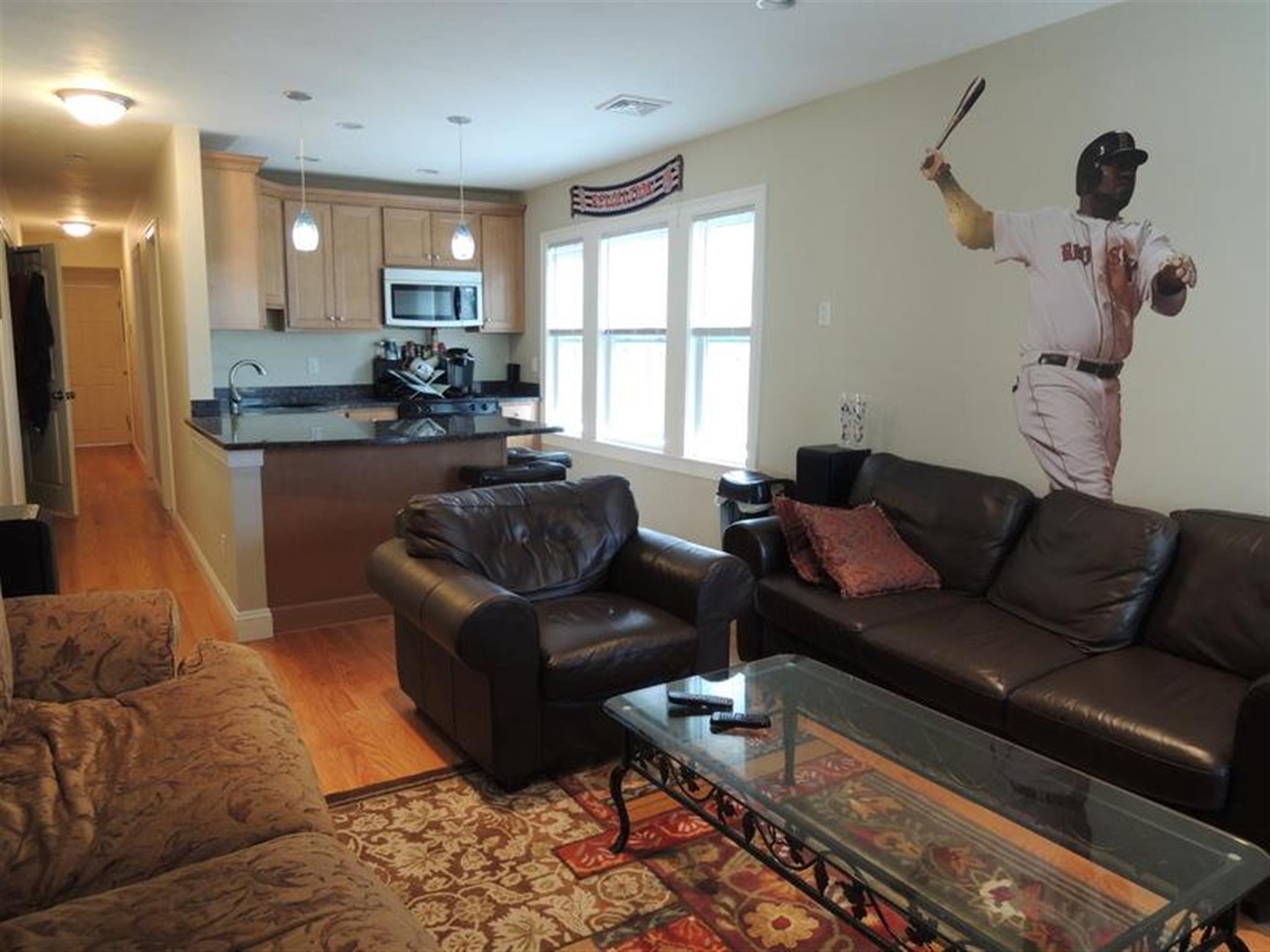 27 Fairfax St, Teele Square