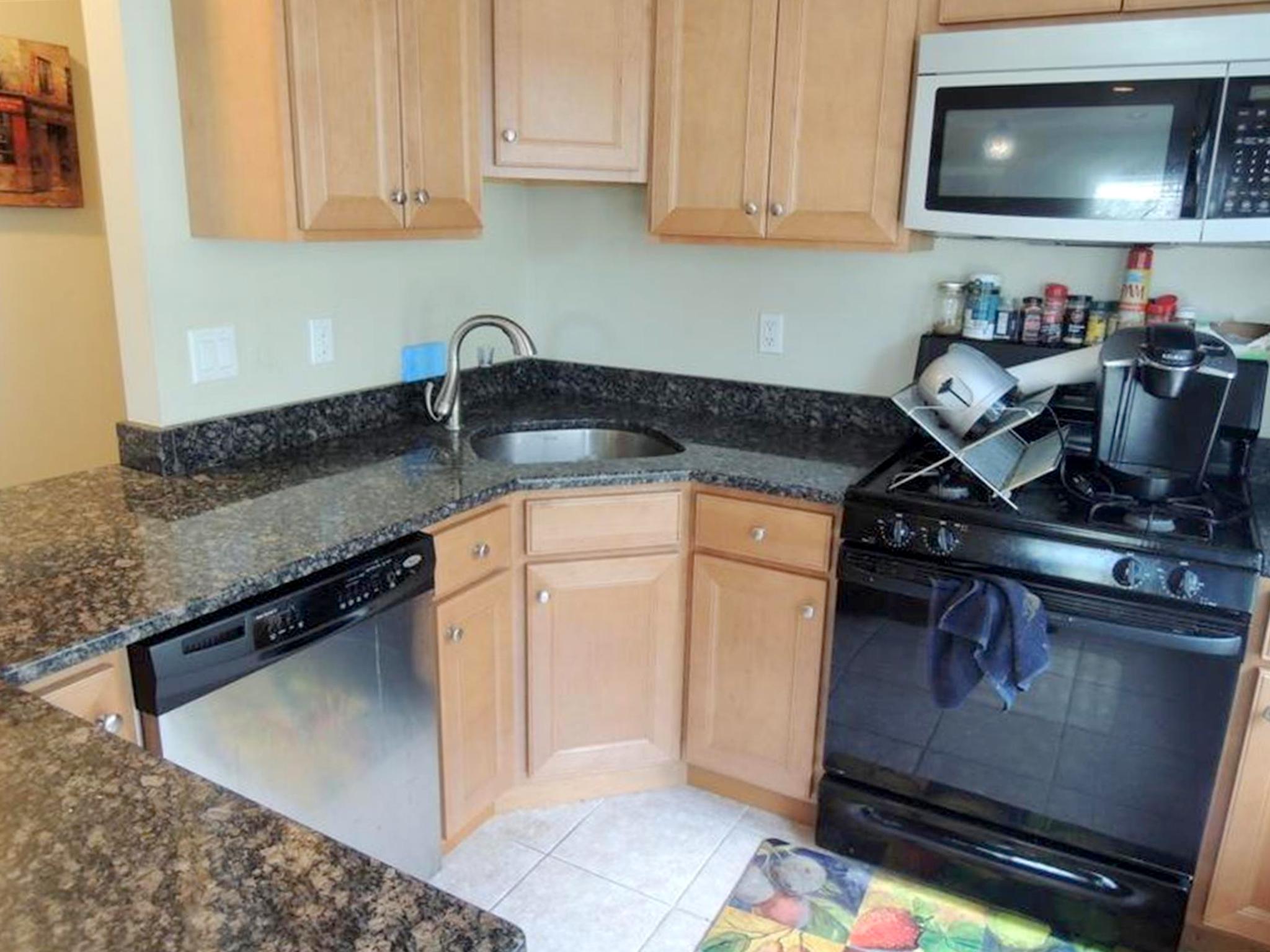 27 Fairfax St, Teele Square