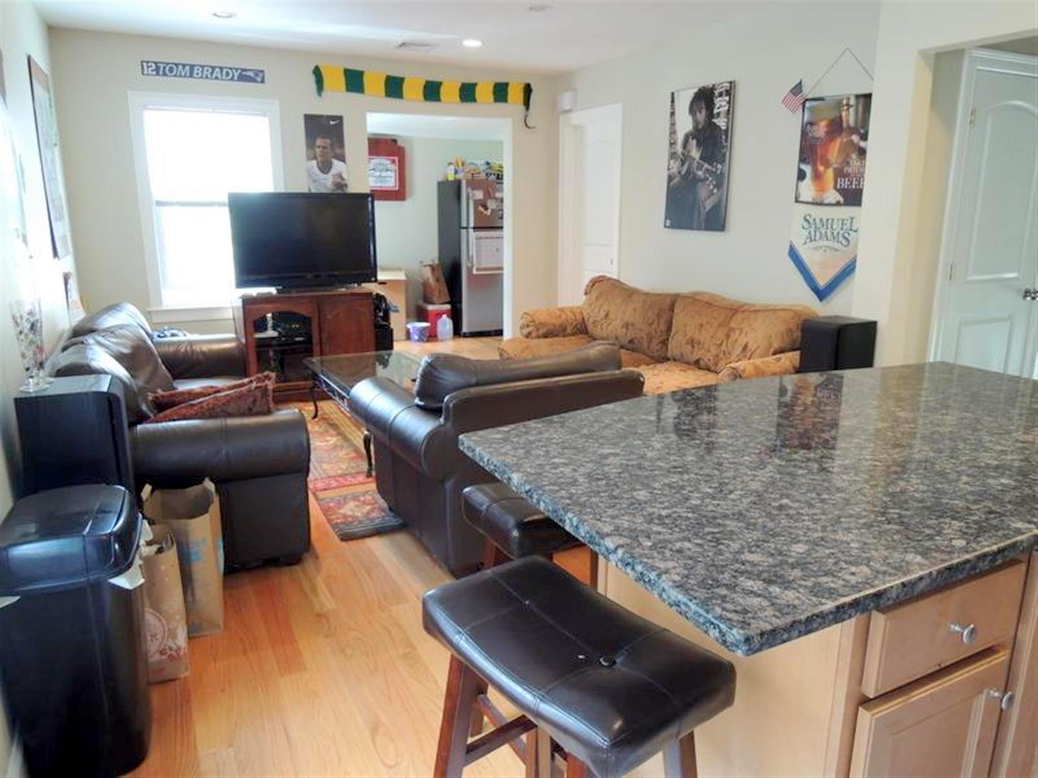 27 Fairfax St, Teele Square