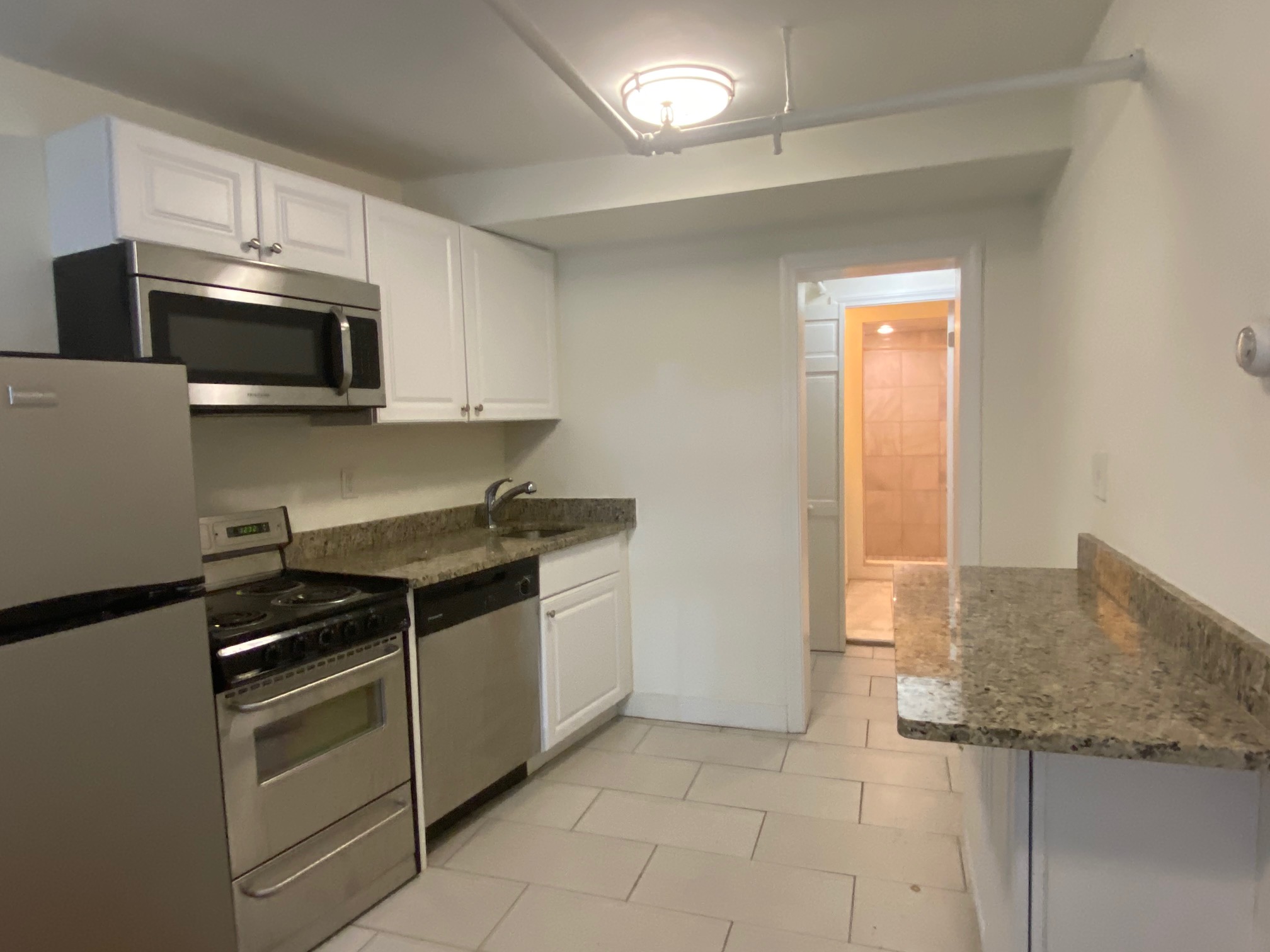 92 Charles St, Beacon Hill