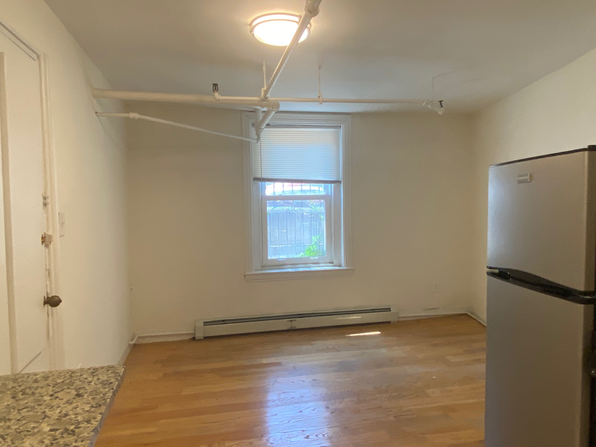 92 Charles St, Beacon Hill