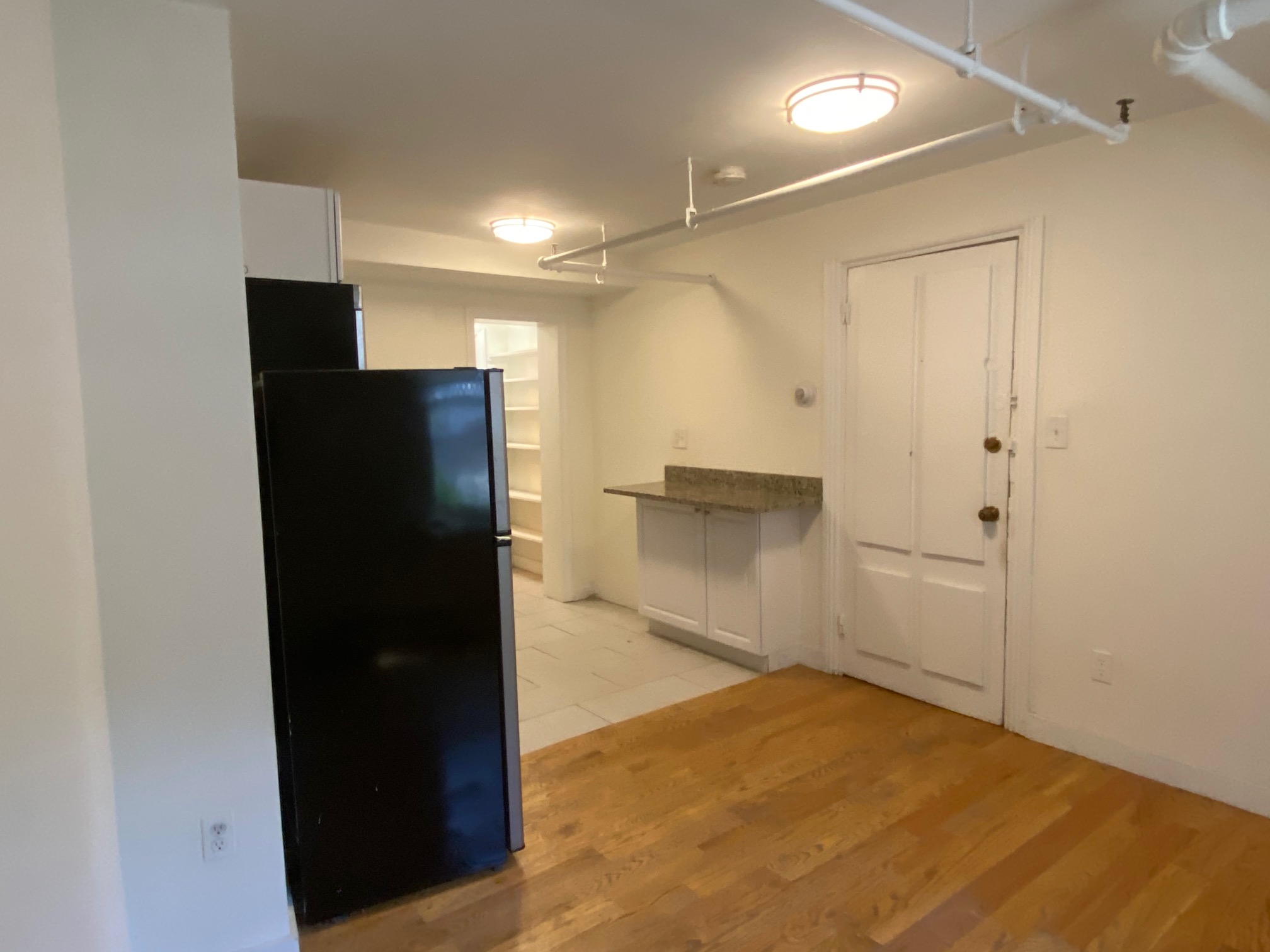 92 Charles St, Beacon Hill