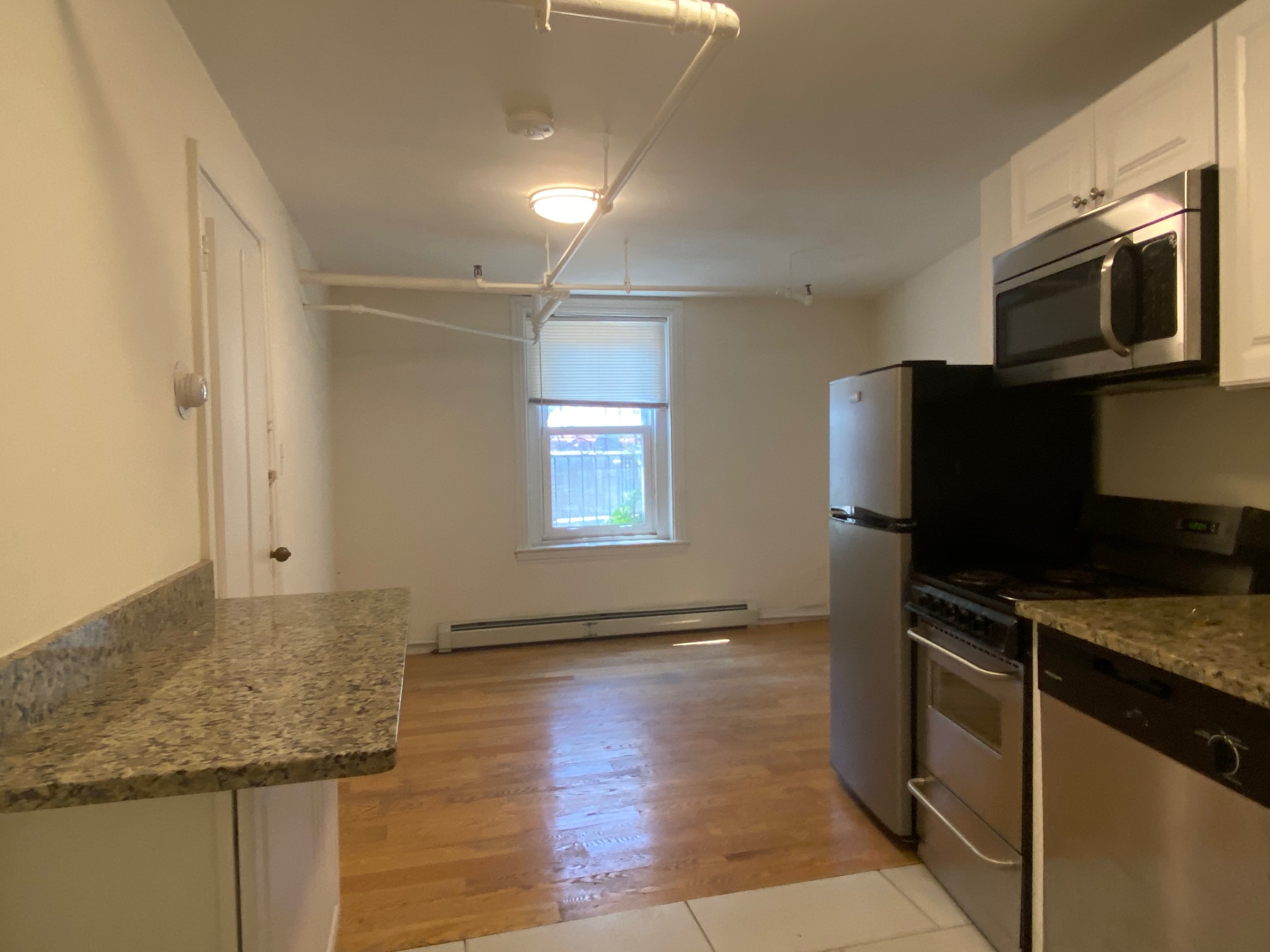 92 Charles St, Beacon Hill