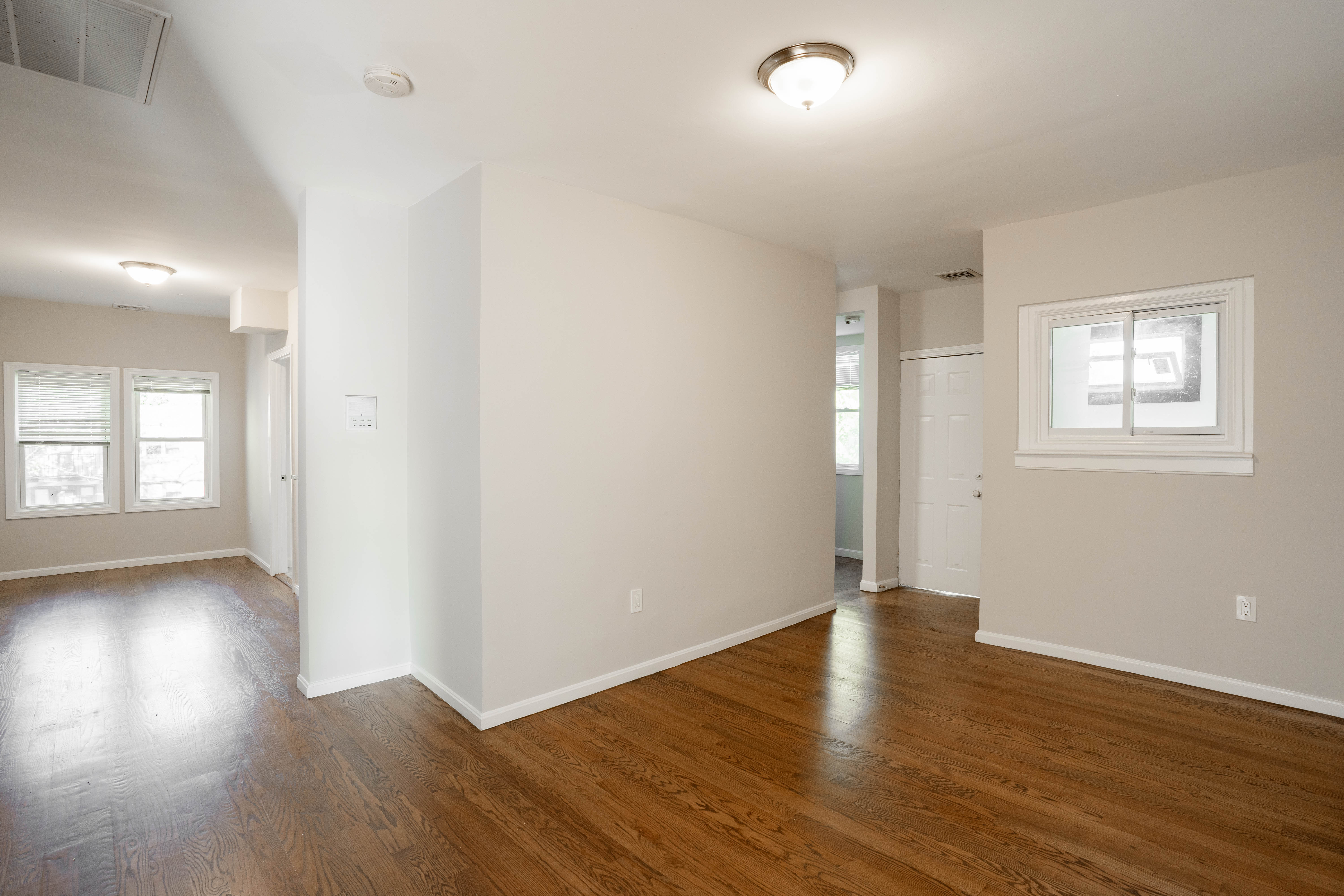 92 Maple St, Dorchester