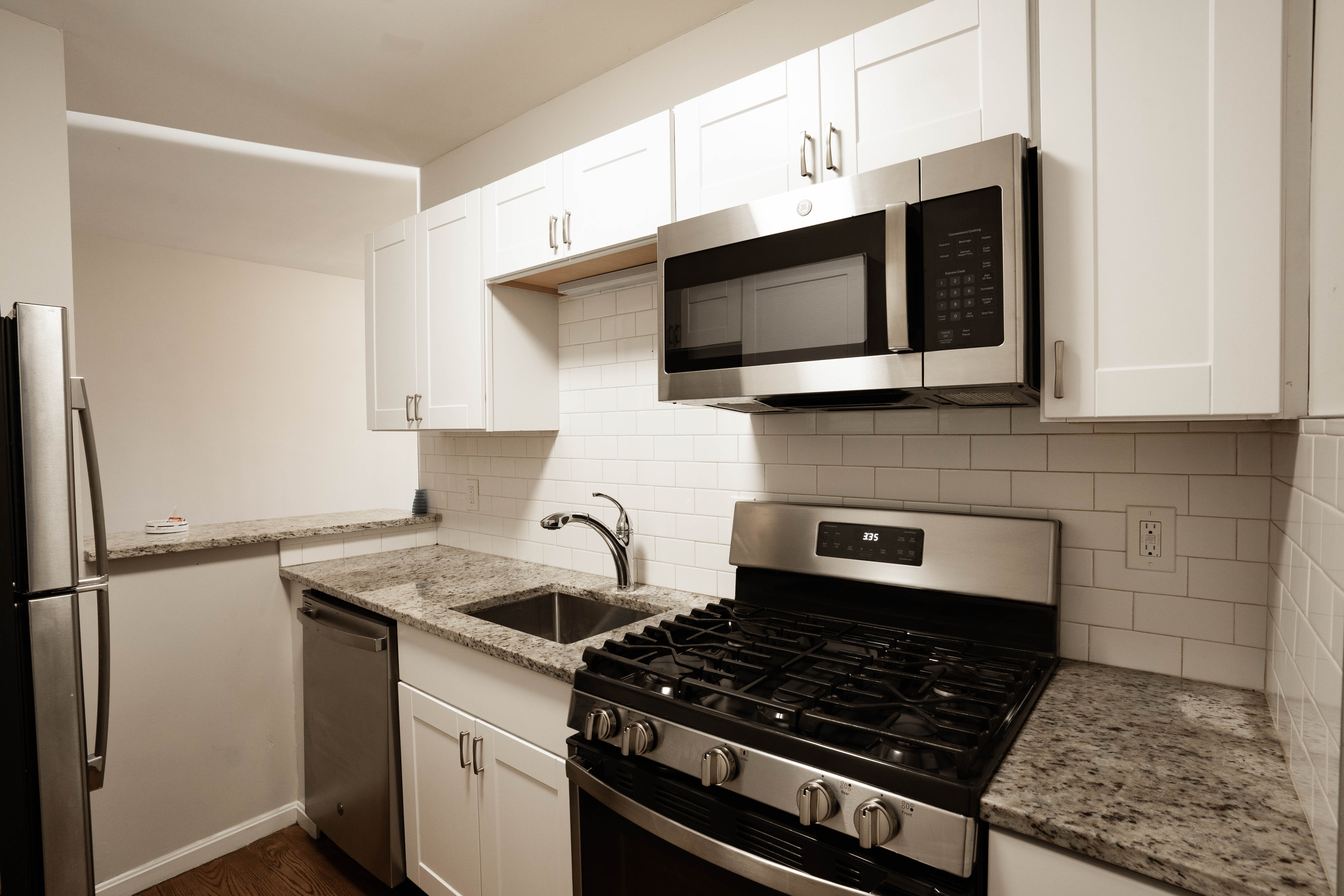 92 Maple St, Dorchester