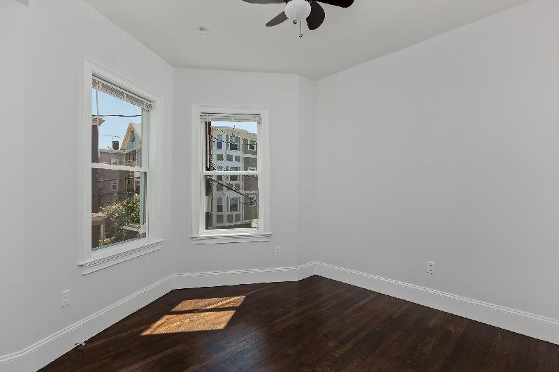 9 Oswald St, Mission Hill