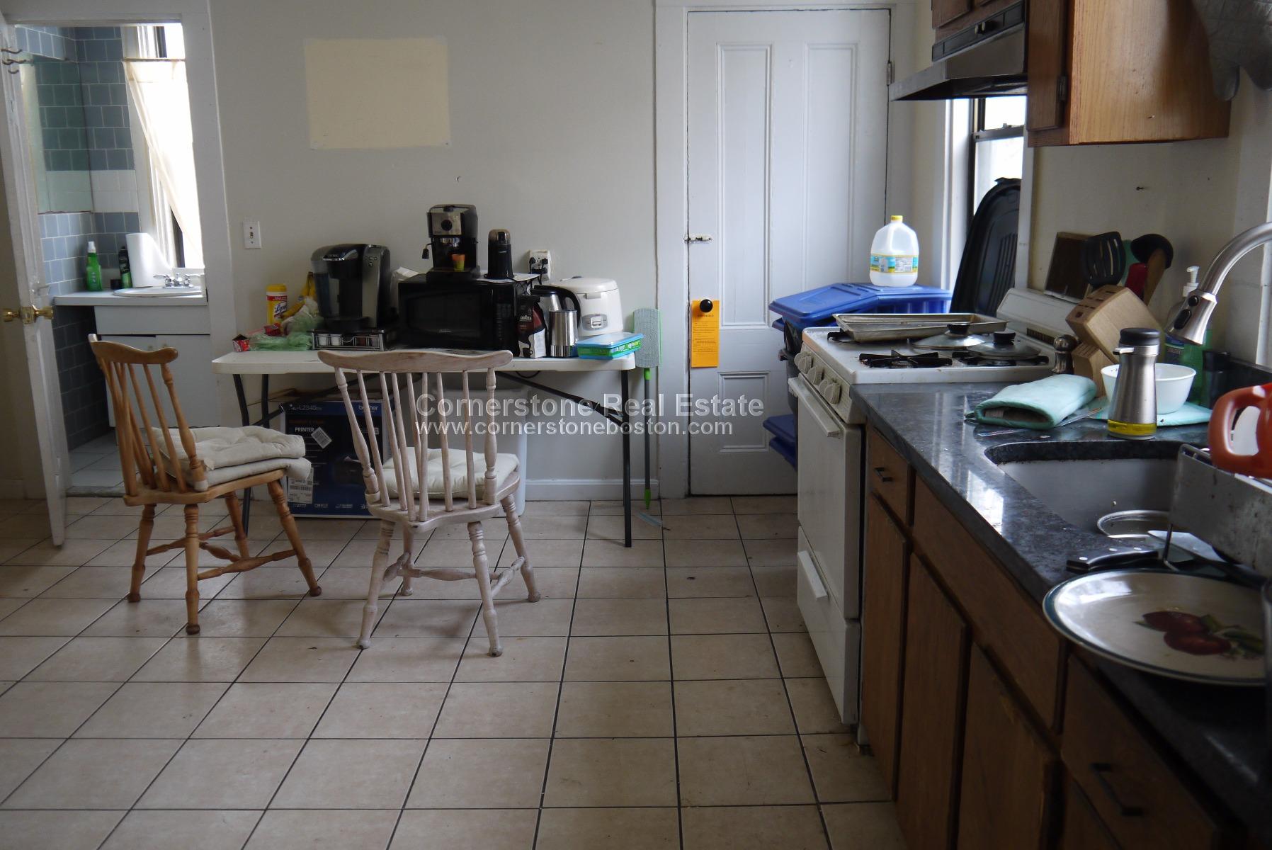 33 Imrie Rd, Allston