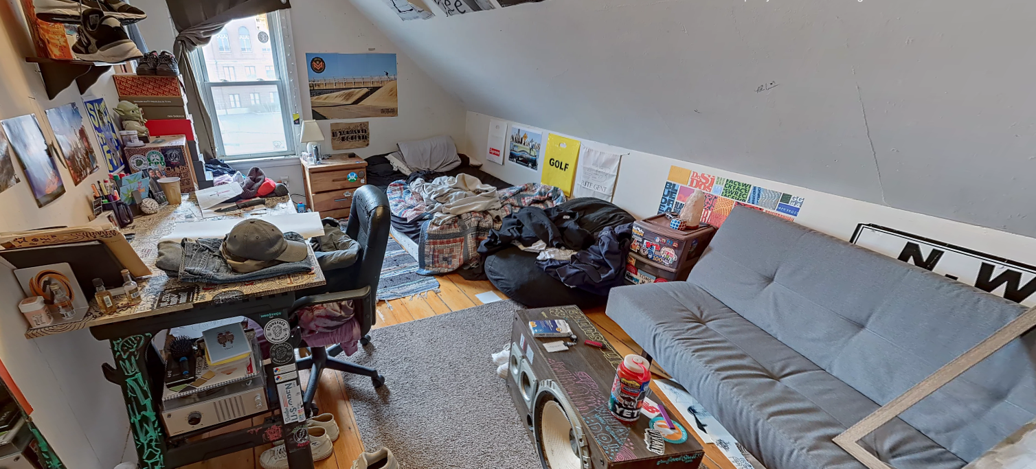 12 Saunders St, Allston