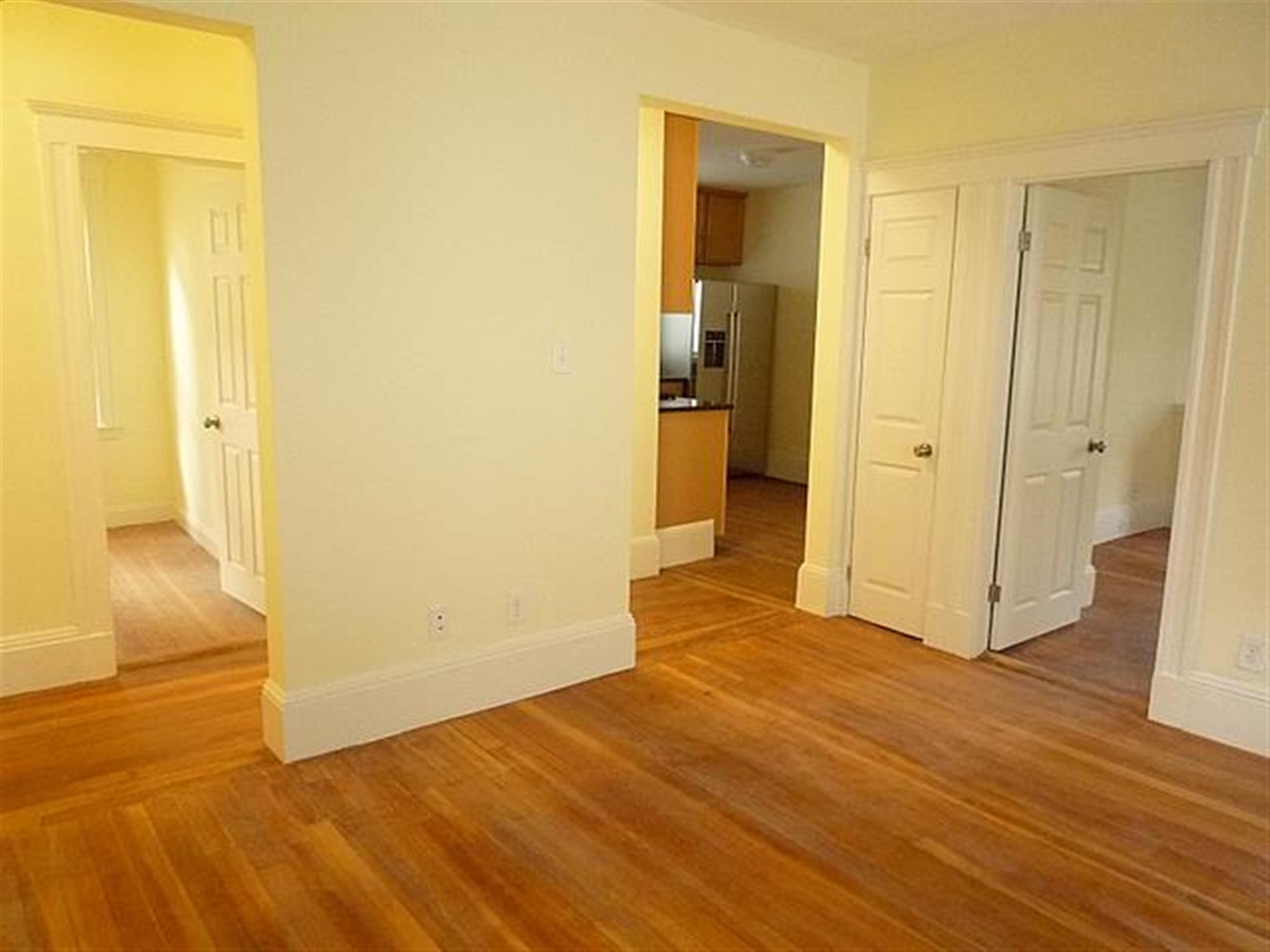 65 Conwell Ave, Davis Square