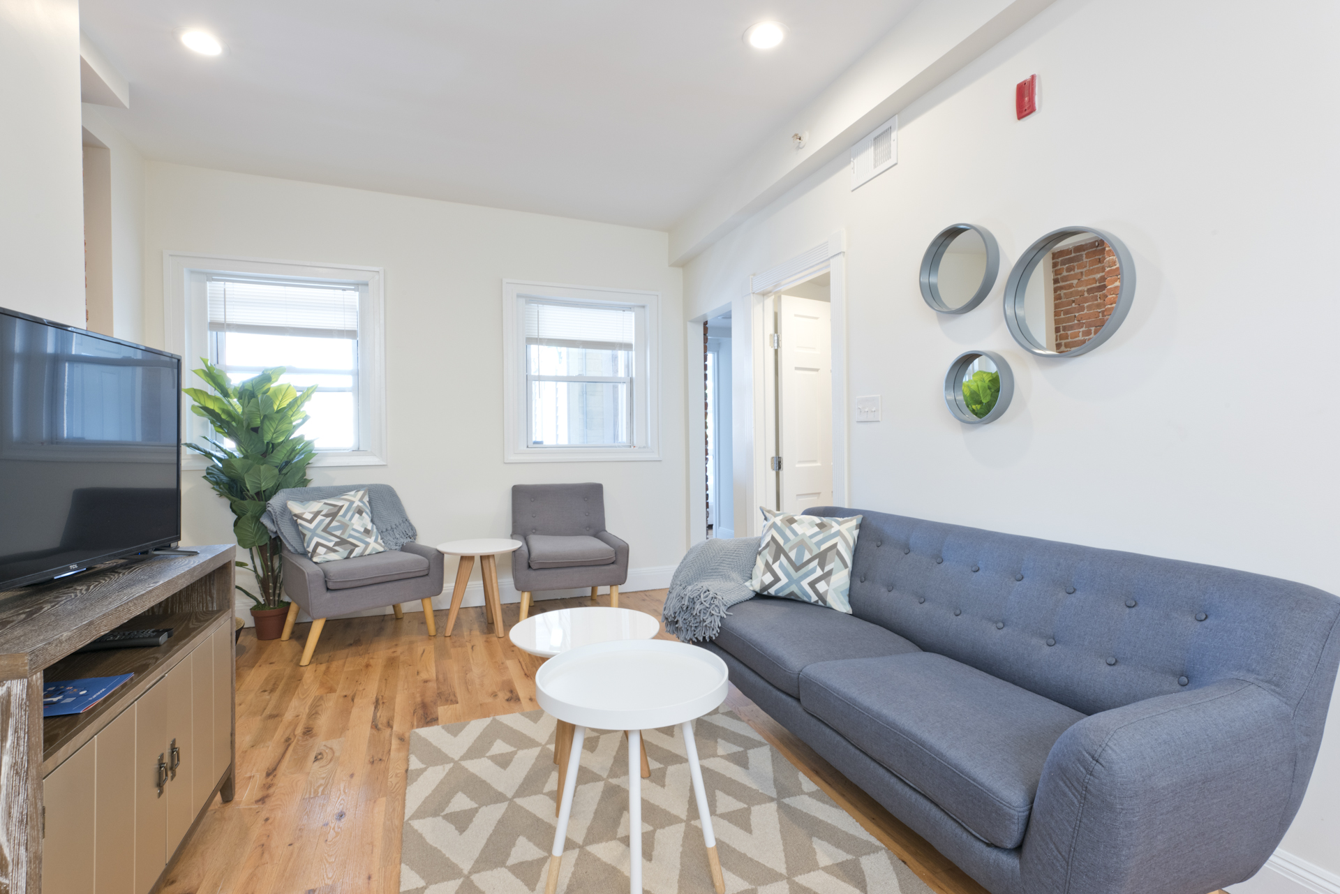 10 Brainerd Rd, Allston