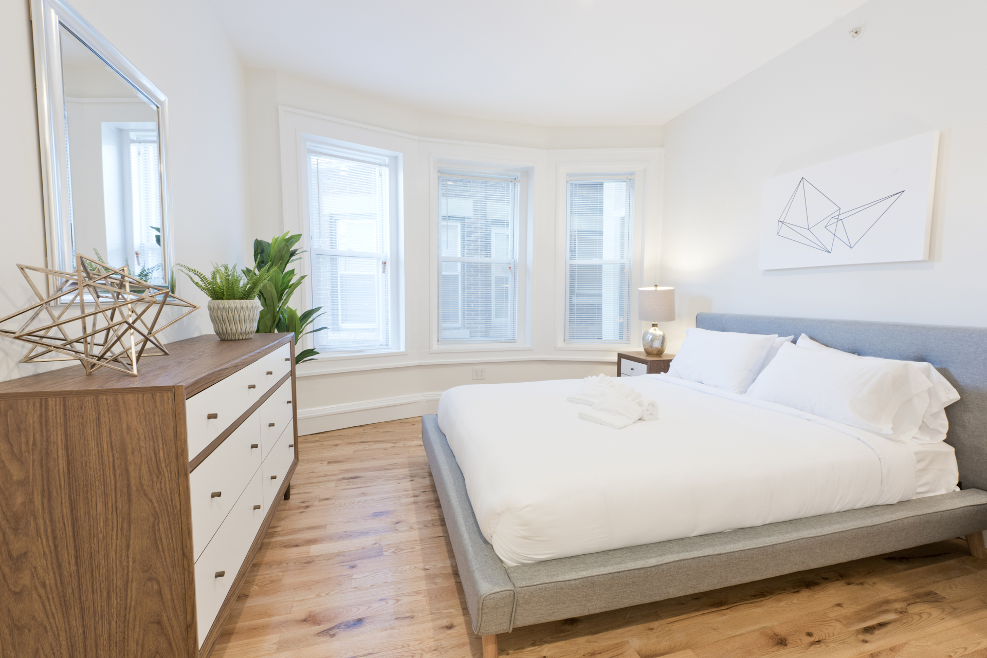 10 Brainerd Rd, Allston