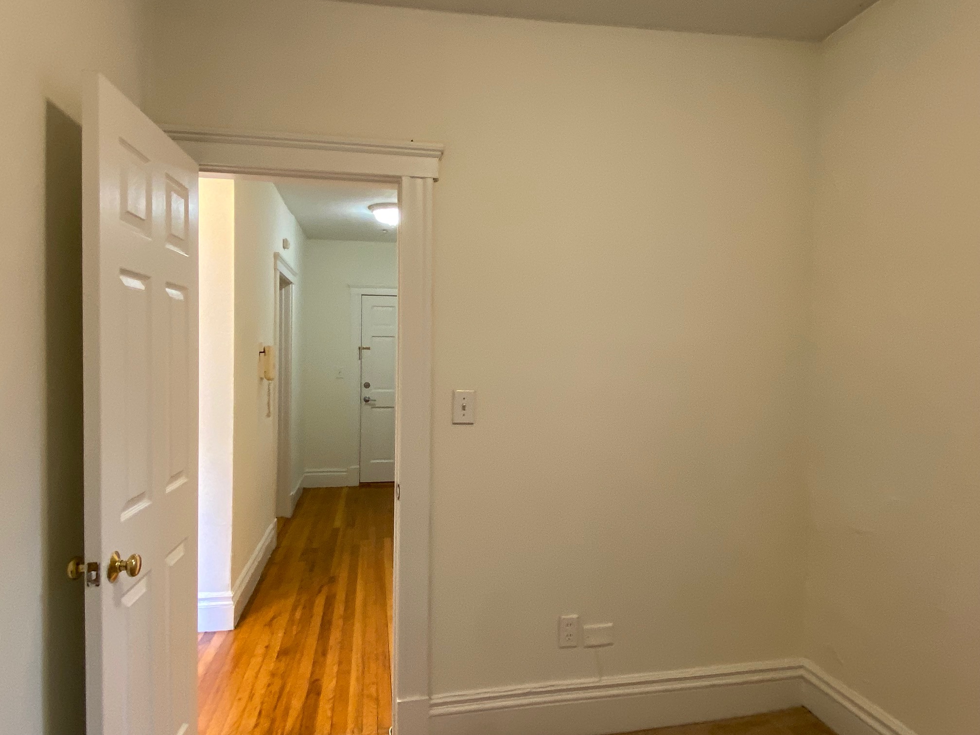 6 Camelot Ct, Brighton