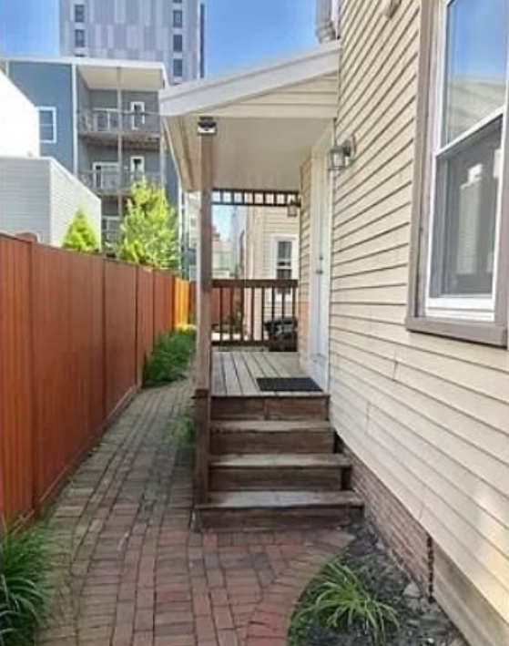 159 Auburn St, Cambridgeport