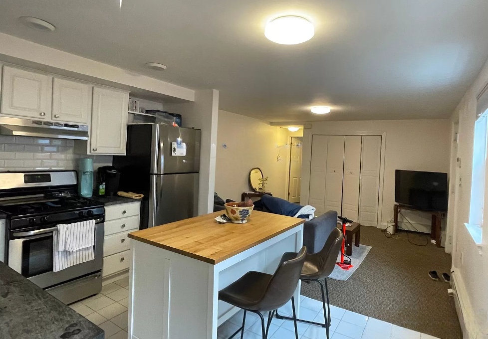 159 Auburn St, Cambridgeport