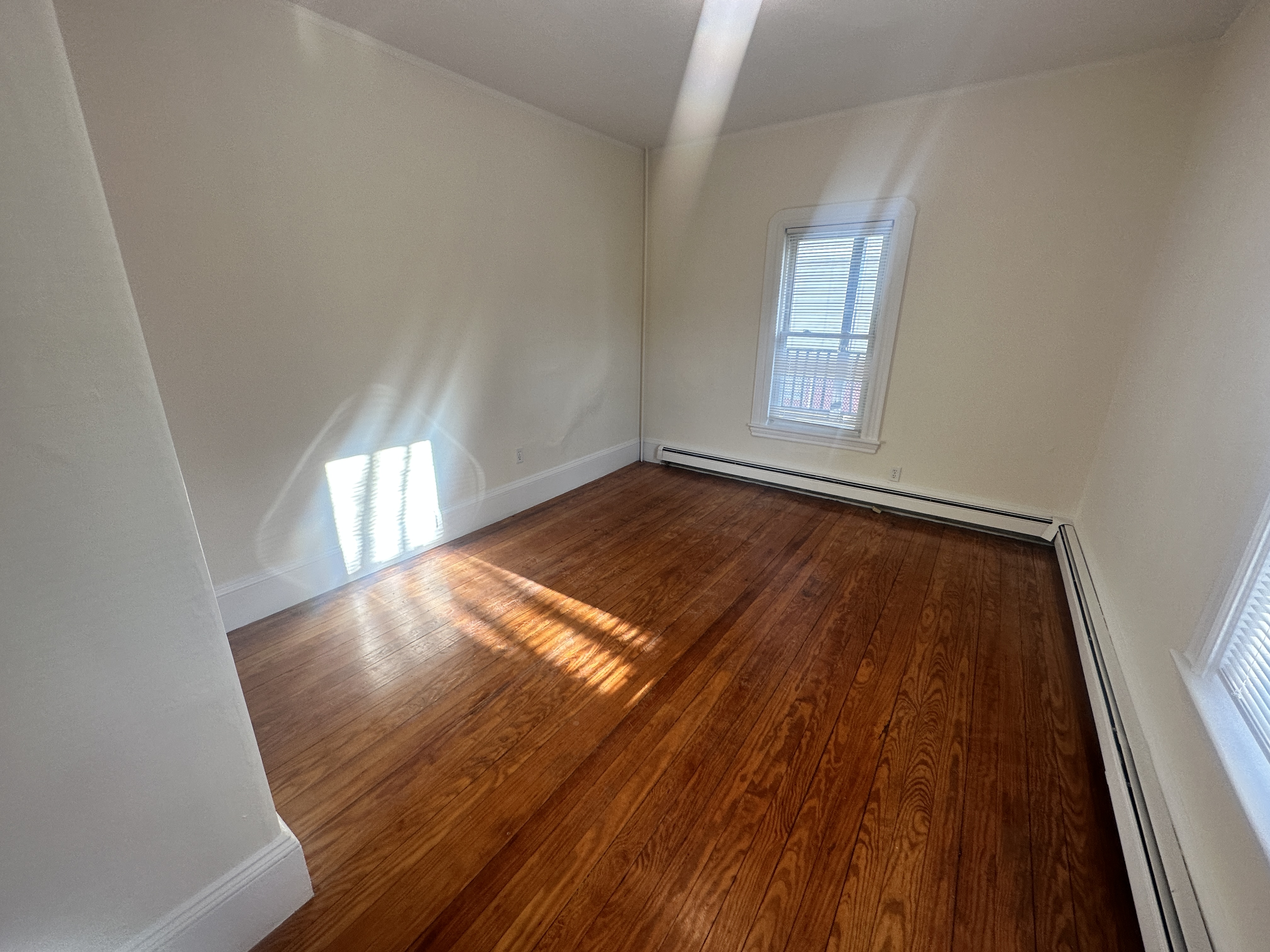 147 Willow Ave, Davis Square