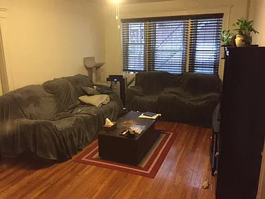 11 Gray St, East Cambridge