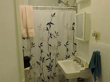 11 Gray St, East Cambridge