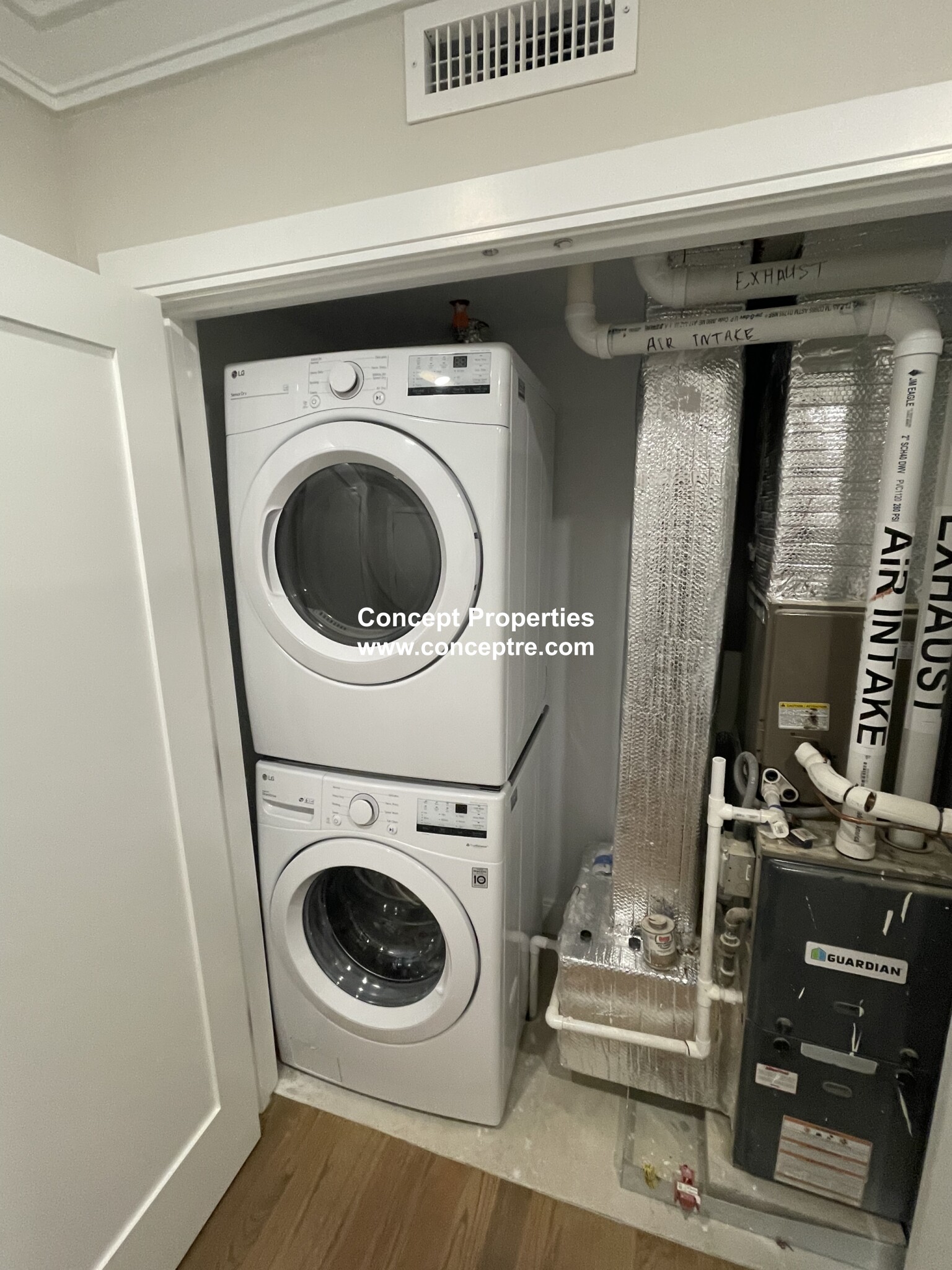 93 George St, Roxbury