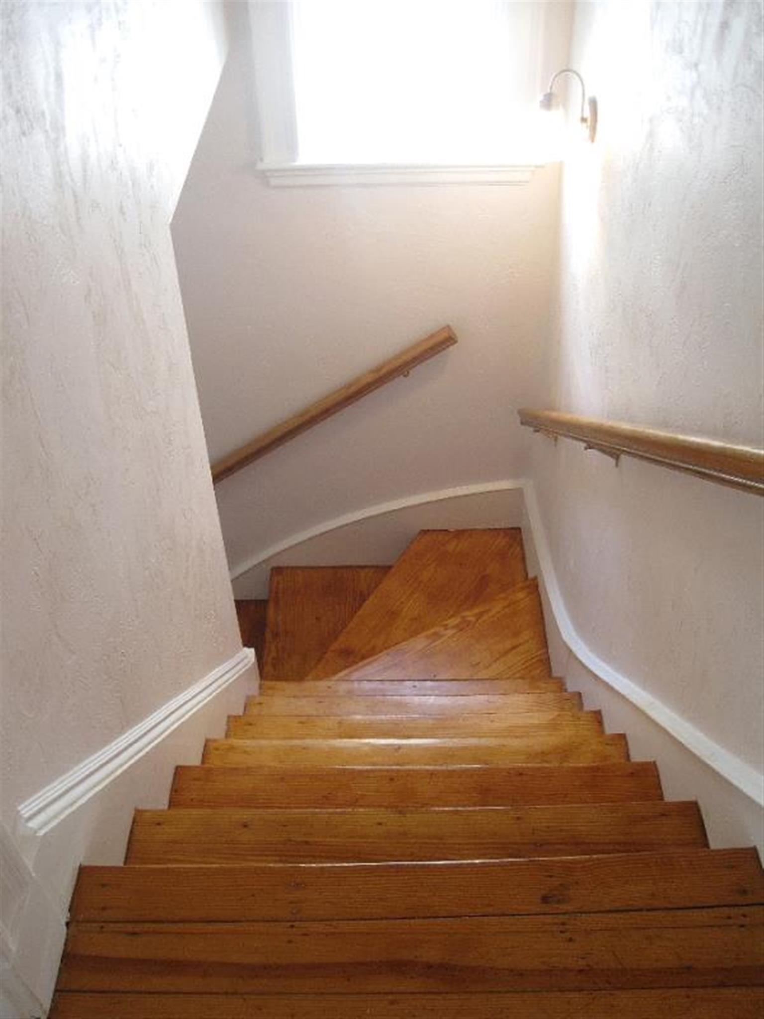 19 Stanley Ave, Tufts University