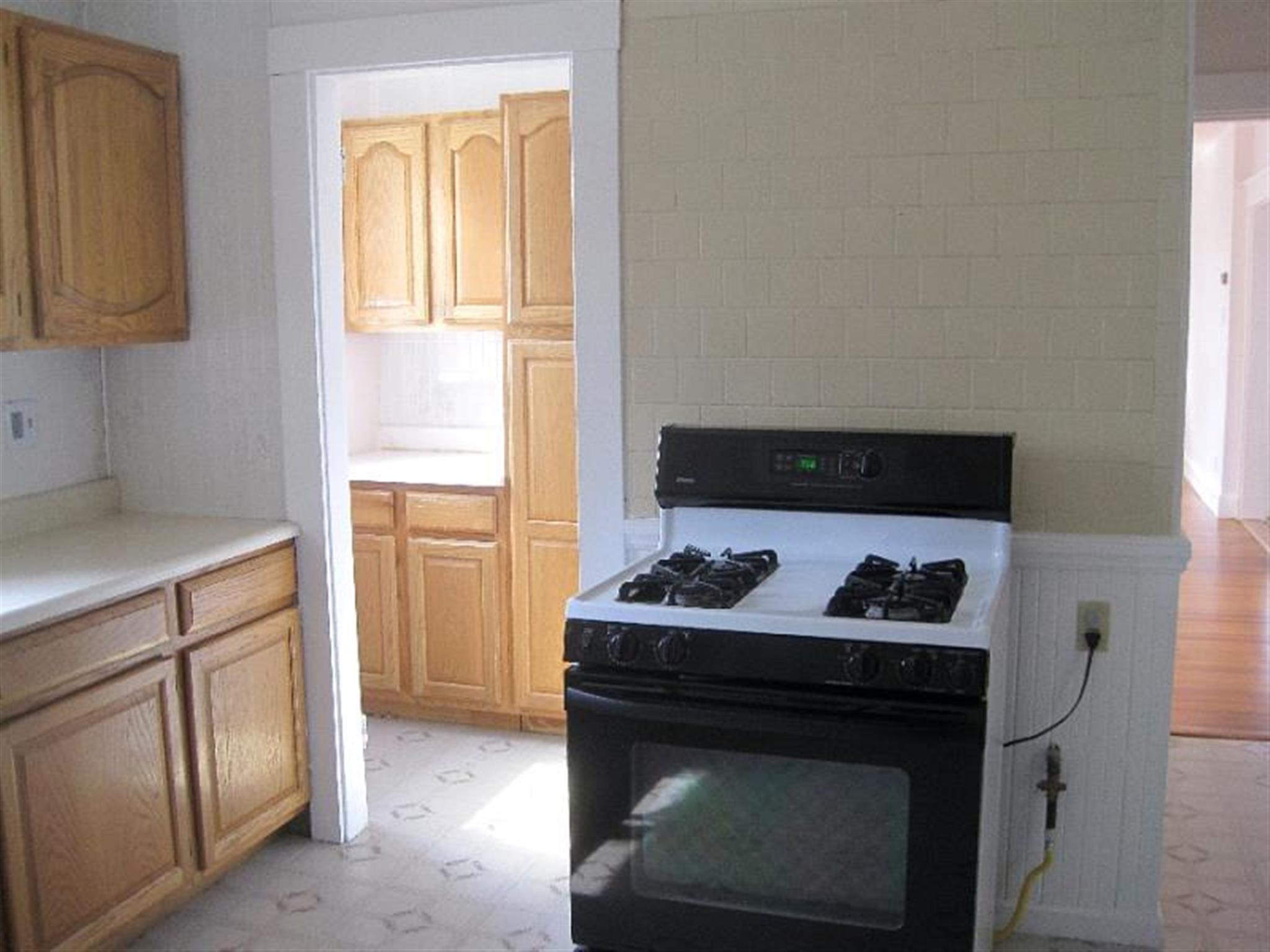 19 Stanley Ave, Tufts University