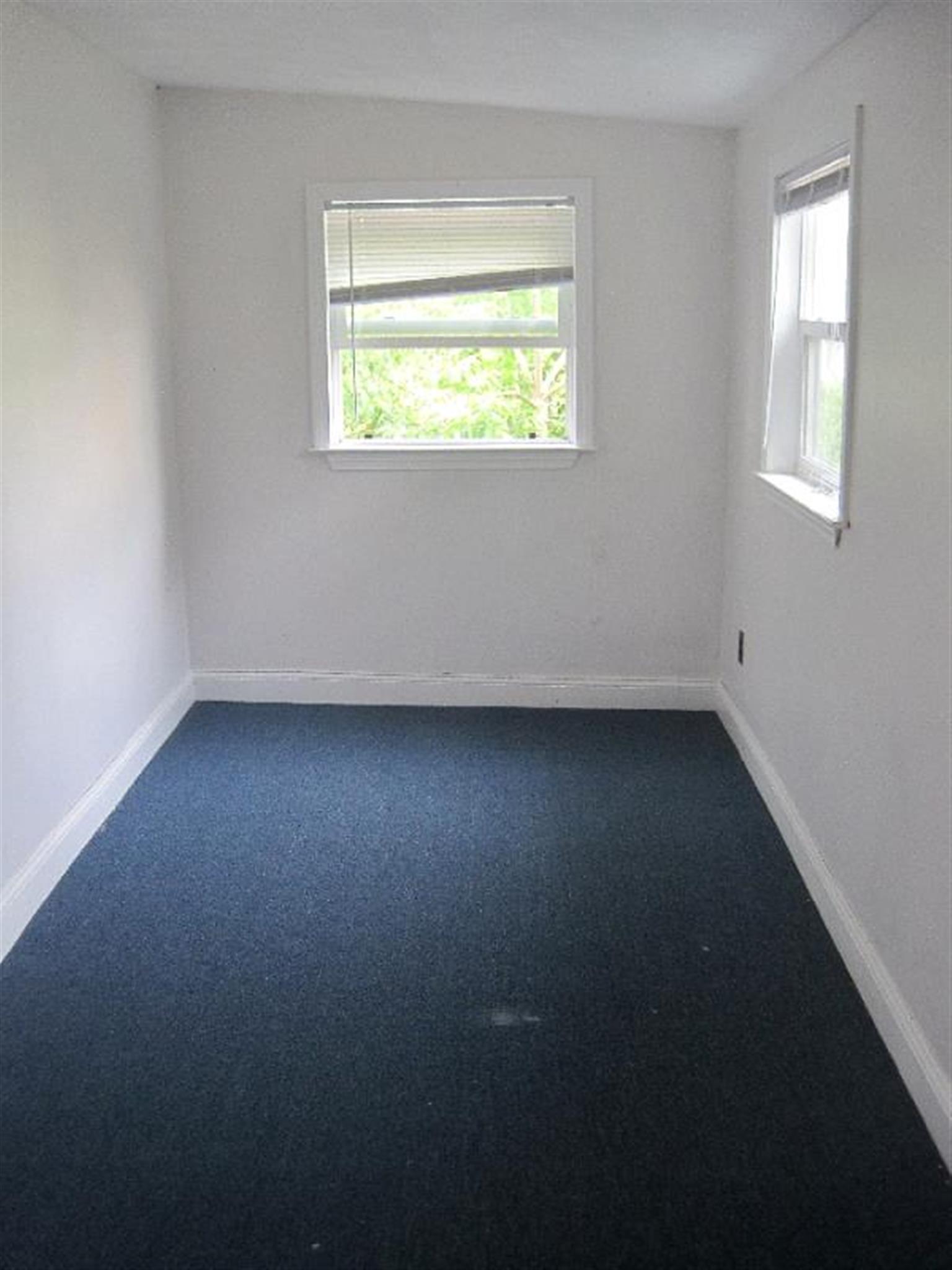 19 Stanley Ave, Tufts University