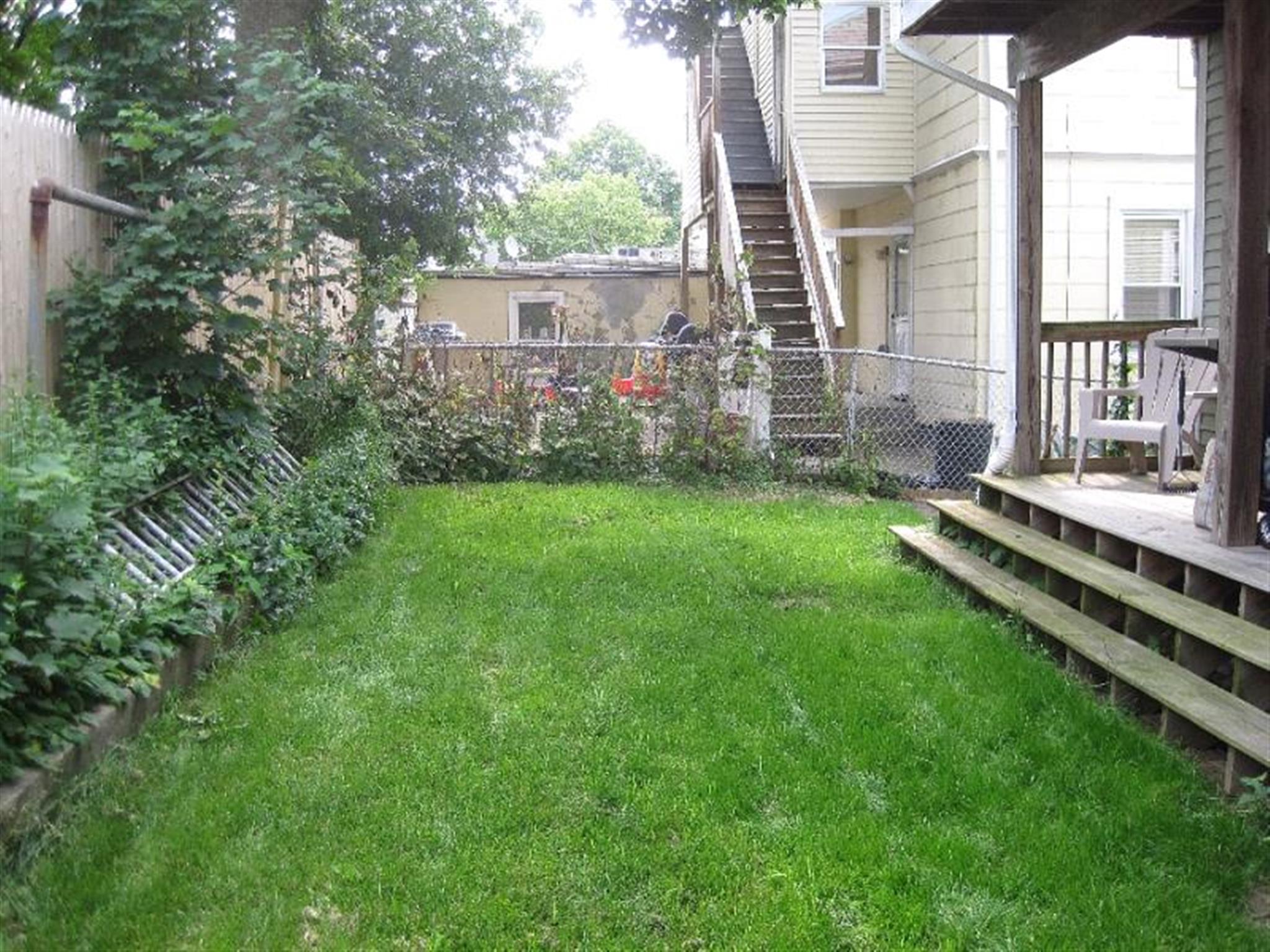 19 Stanley Ave, Tufts University