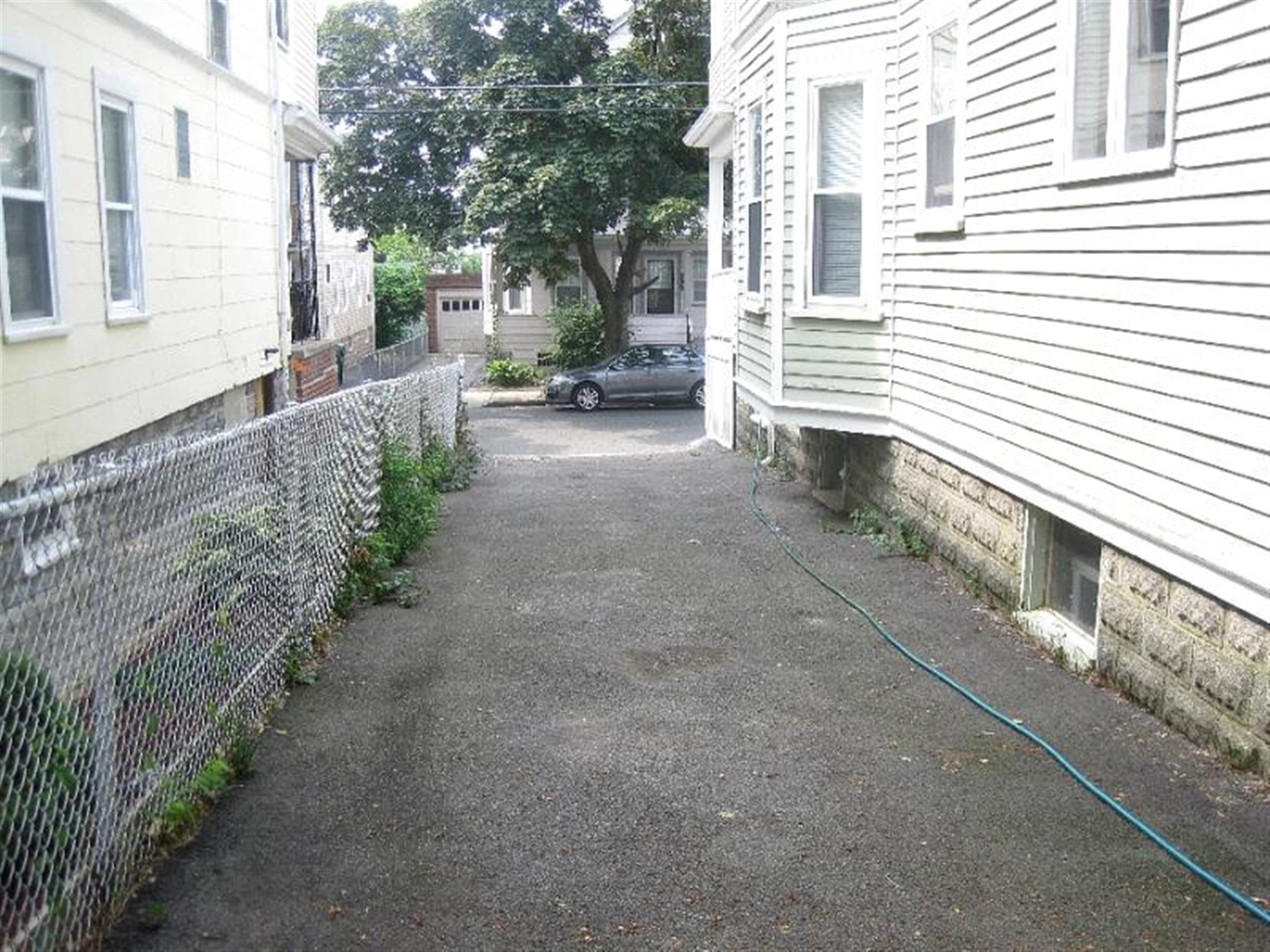 19 Stanley Ave, Tufts University