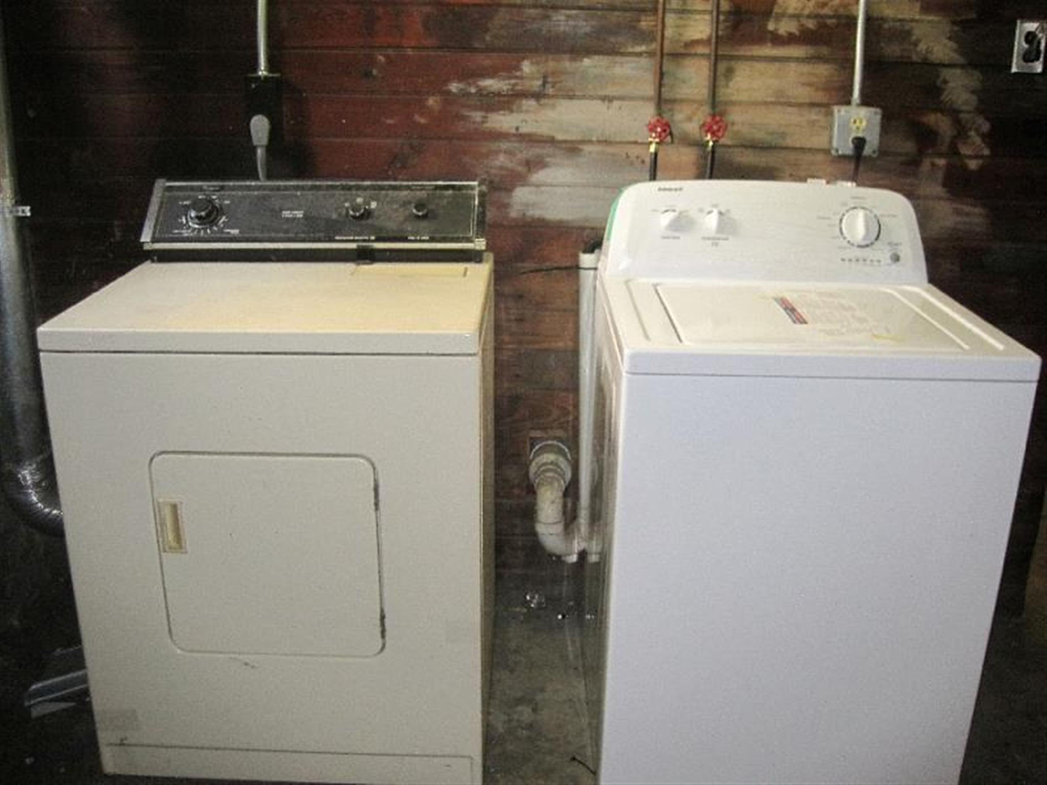 19 Stanley Ave, Tufts University