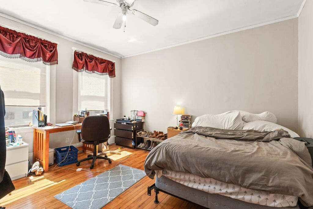 28 Glenville Ave, Allston