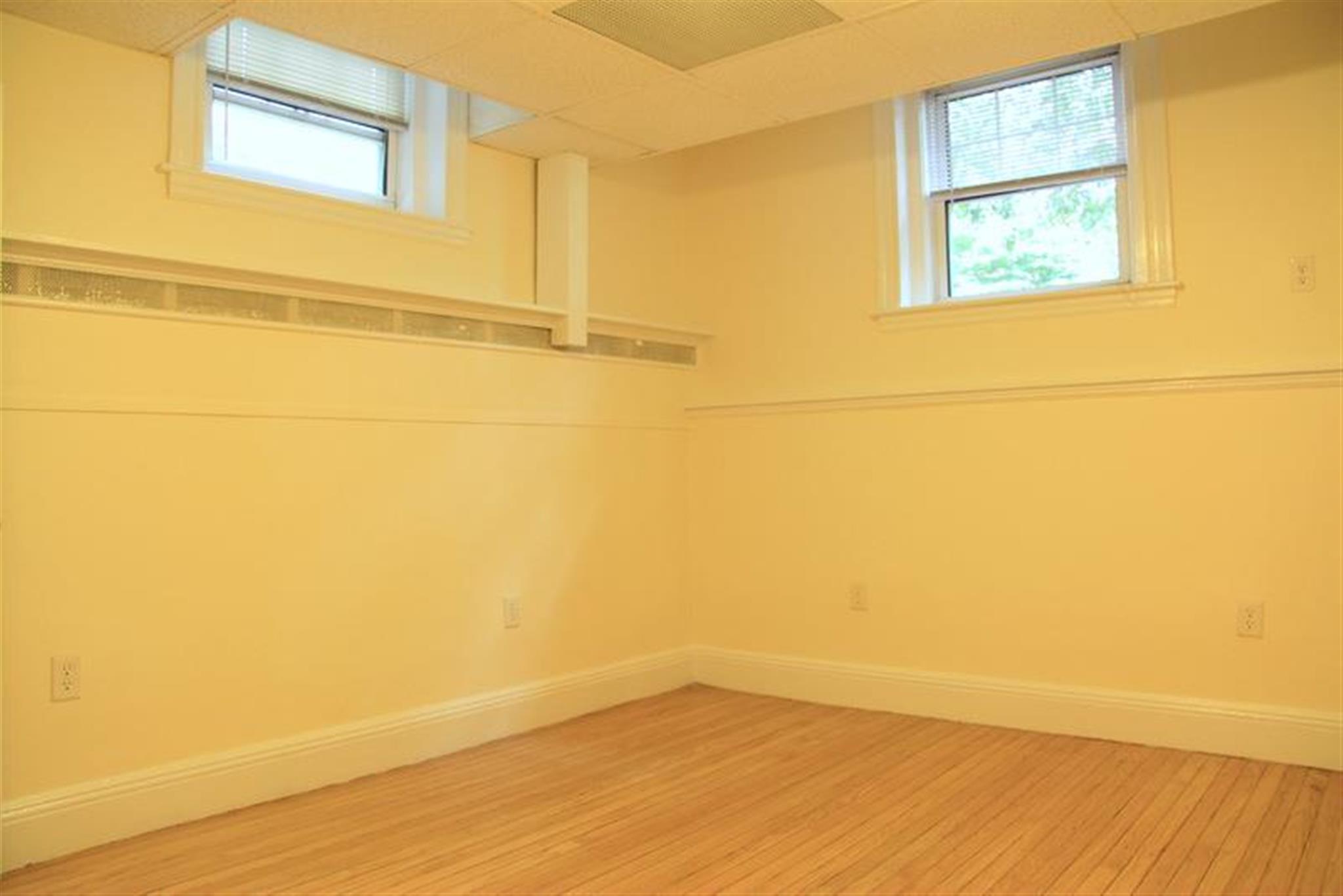 18 Chauncy St, Harvard Square