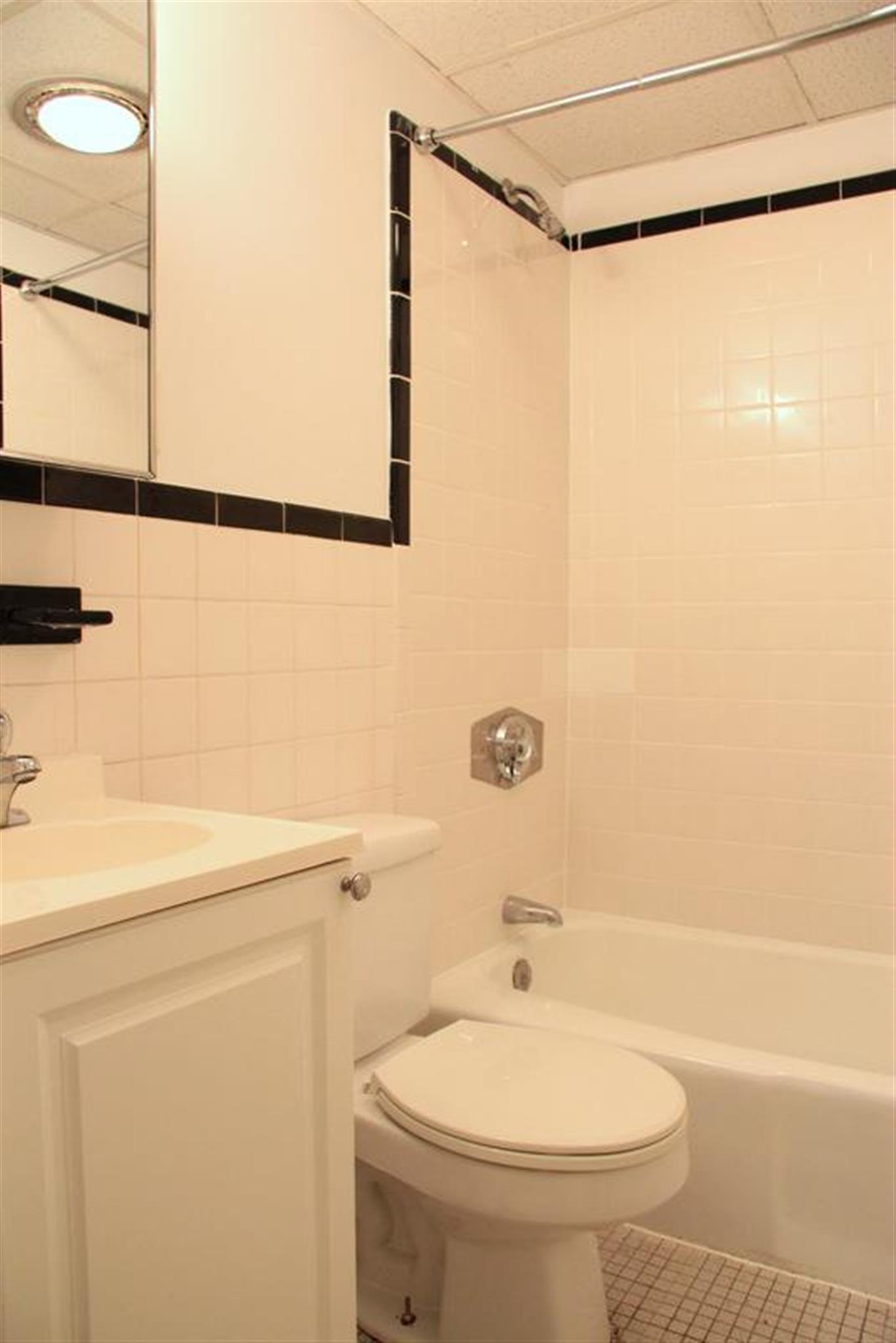 18 Chauncy St, Harvard Square