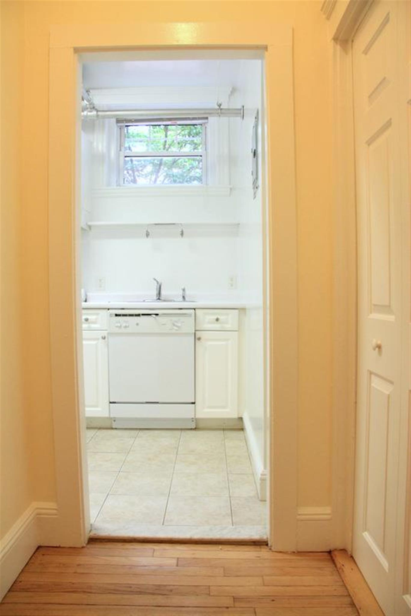 18 Chauncy St, Harvard Square