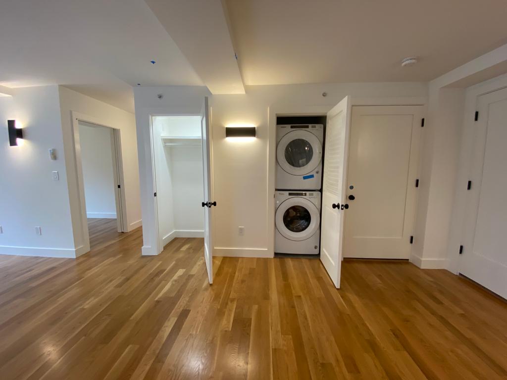 71 Winchester St, Coolidge Corner