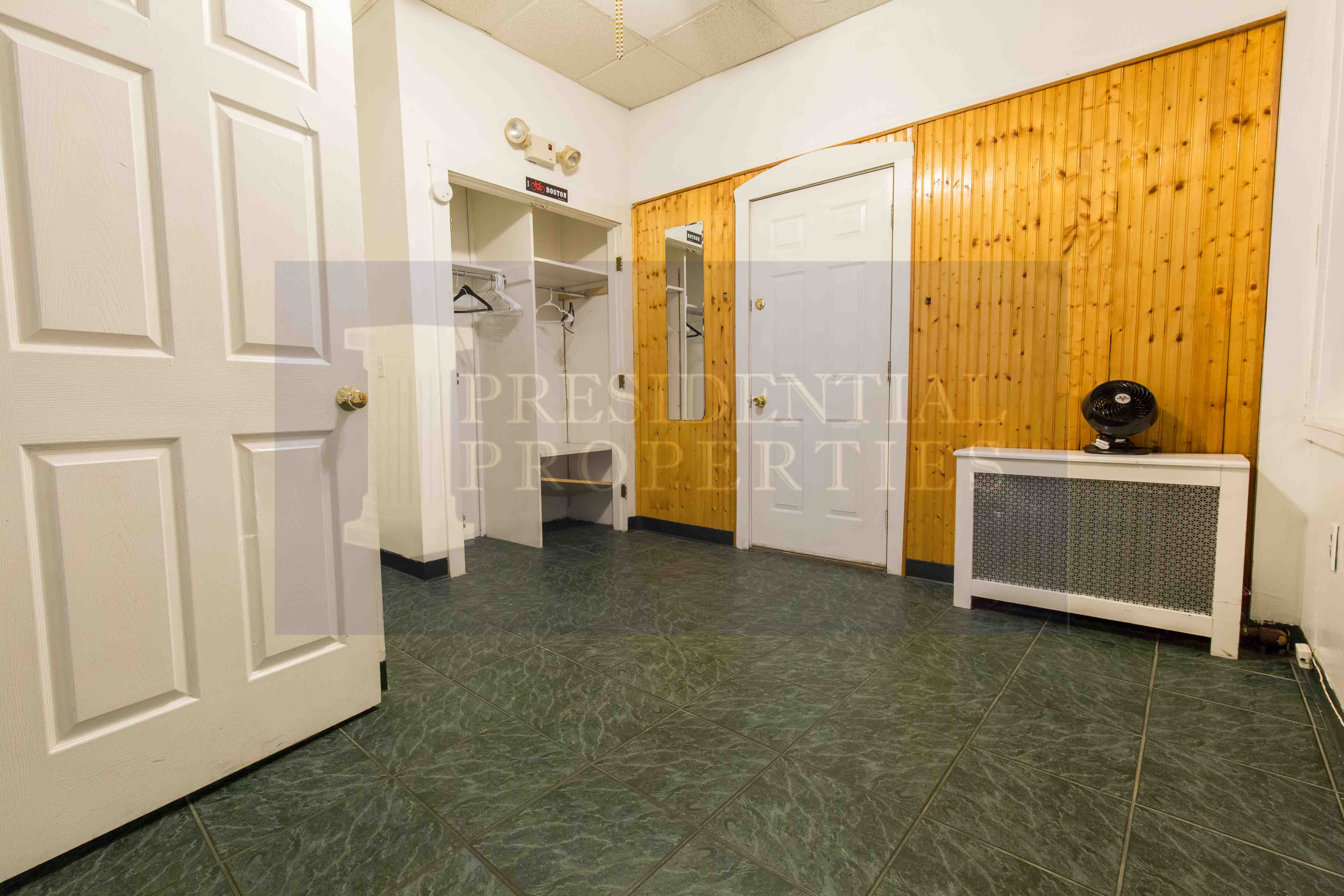 39 Joy St, Beacon Hill