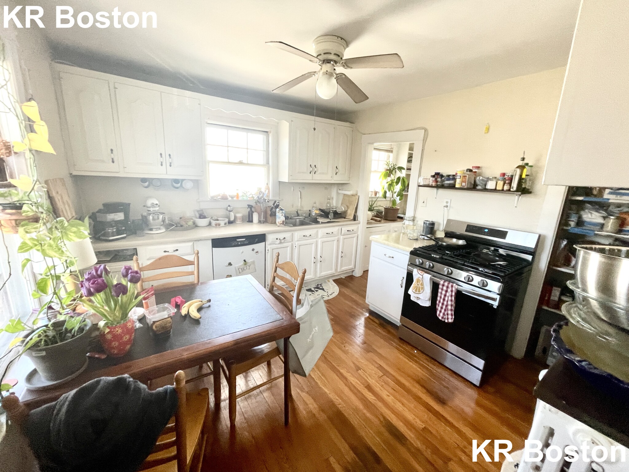 94 Beechcroft St, Brighton