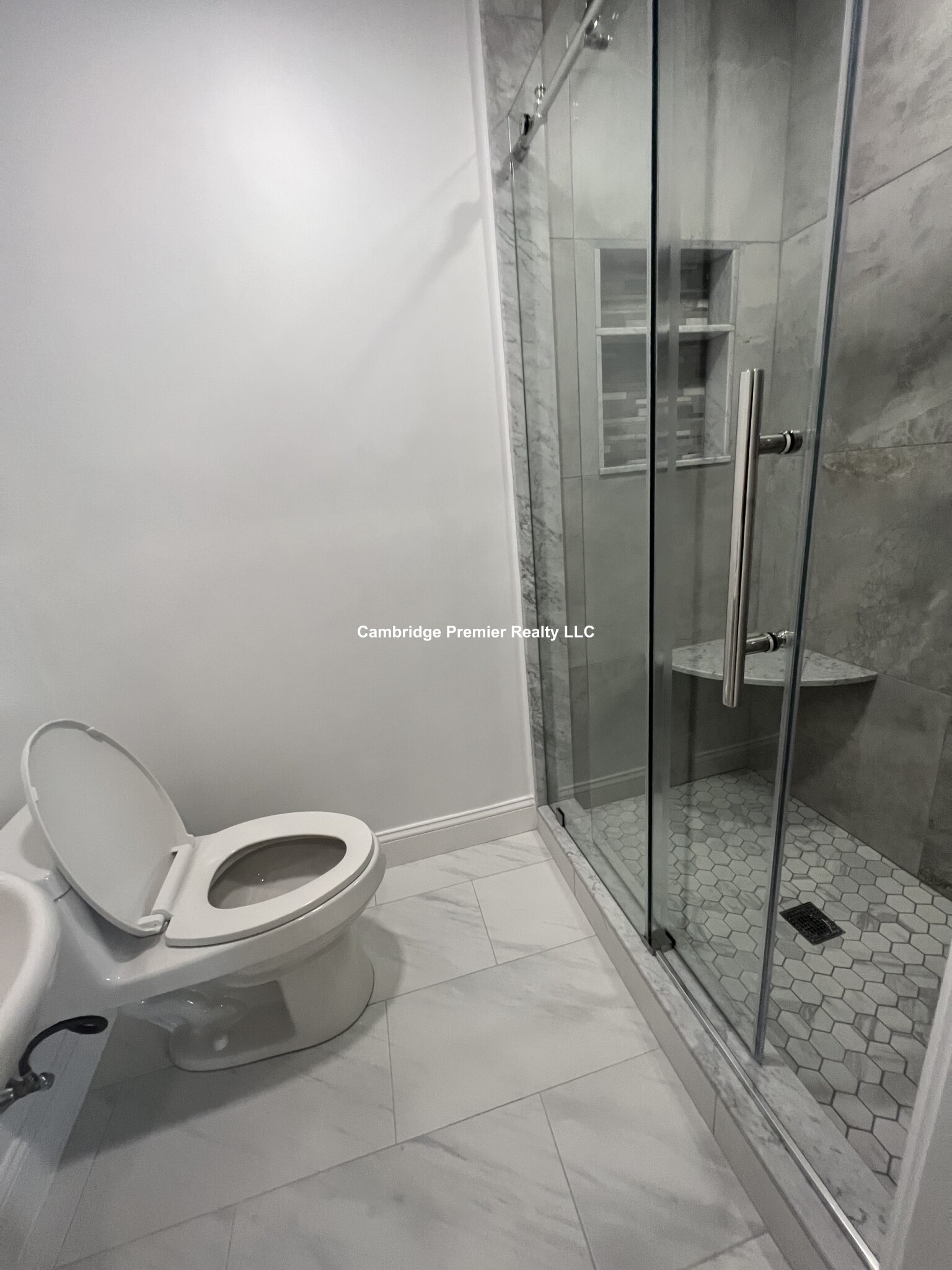 94 Berkshire St, East Cambridge