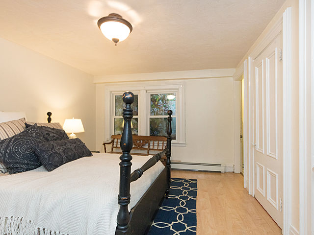 94 West Cedar St, Beacon Hill