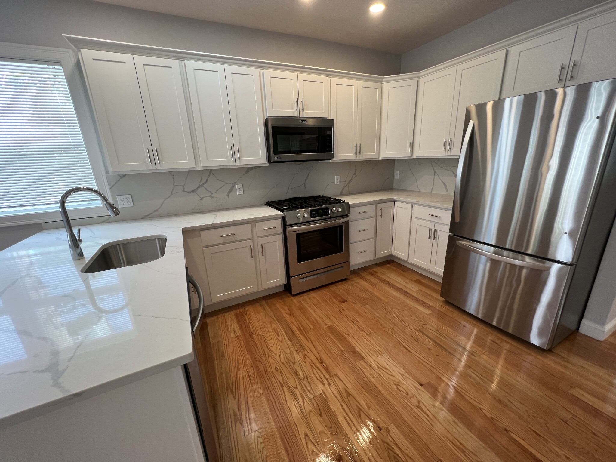 126 Cross St, East Somerville