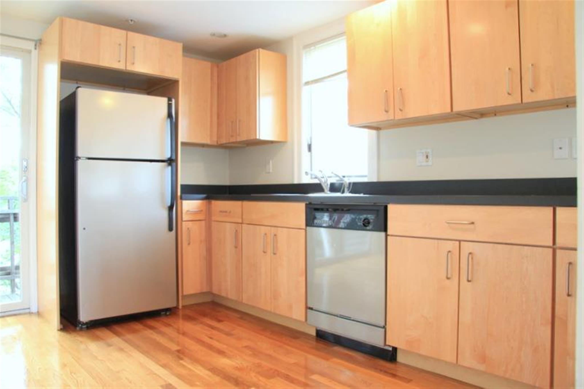 1110 Massachusetts Ave, Harvard Square