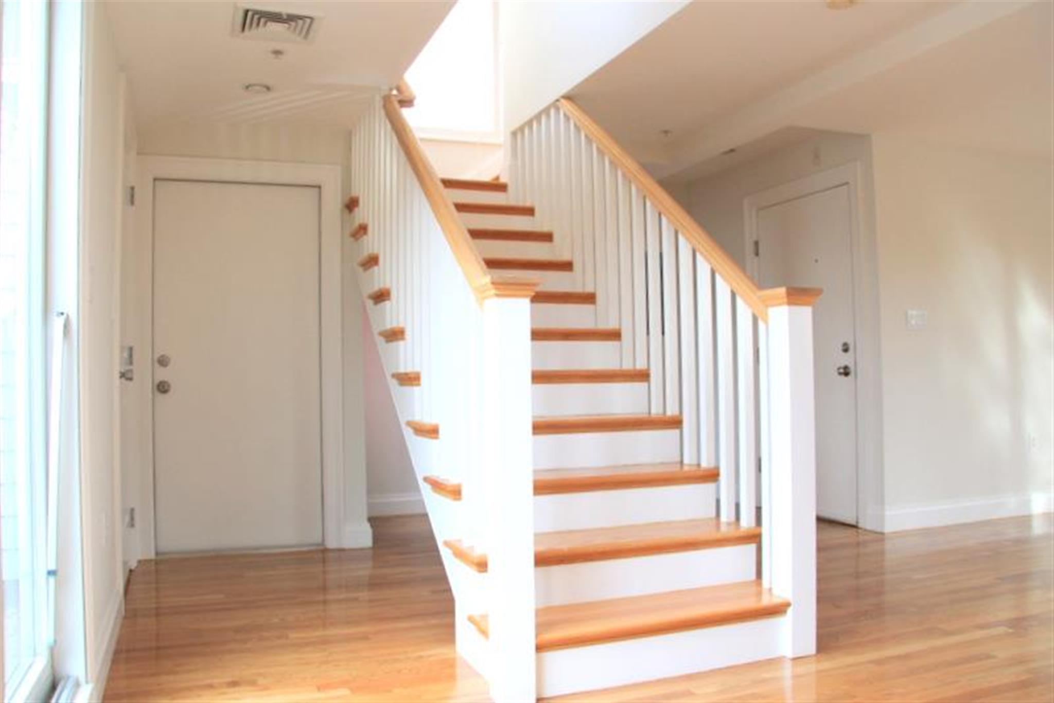 1110 Massachusetts Ave, Harvard Square