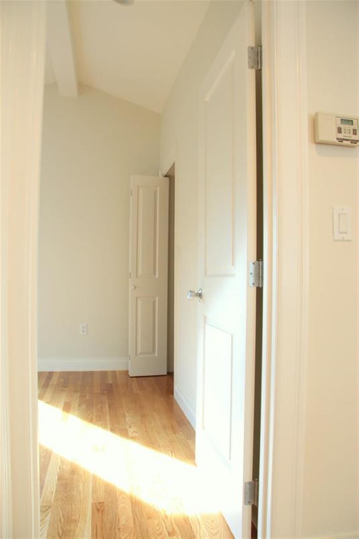 1110 Massachusetts Ave, Harvard Square