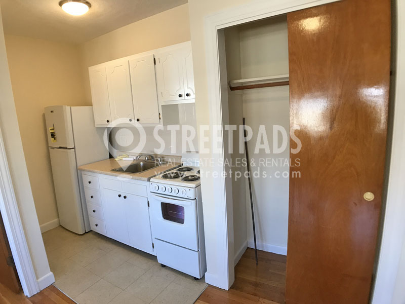 172 North Beacon St, Brighton