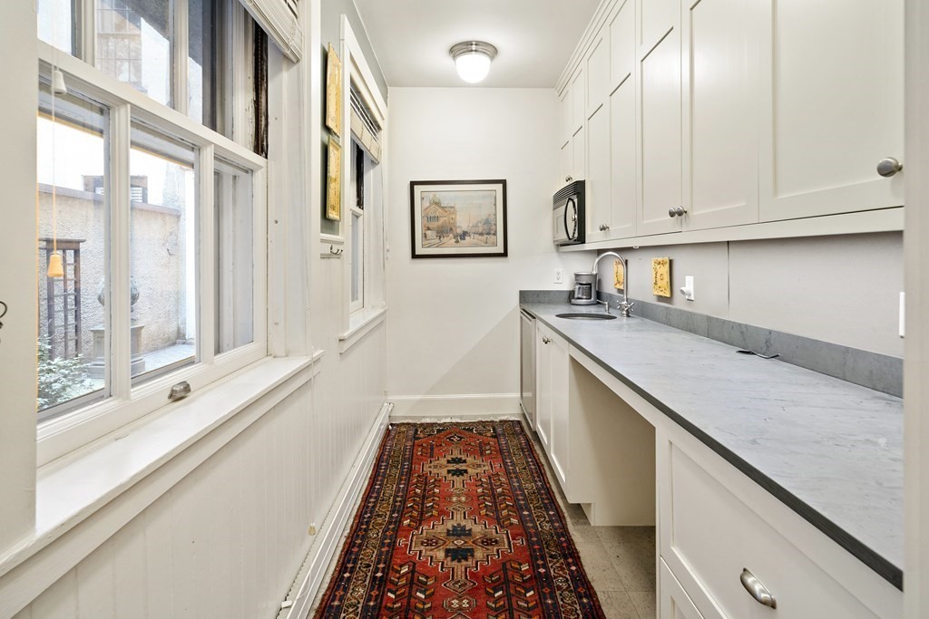 95 Beacon St, Back Bay